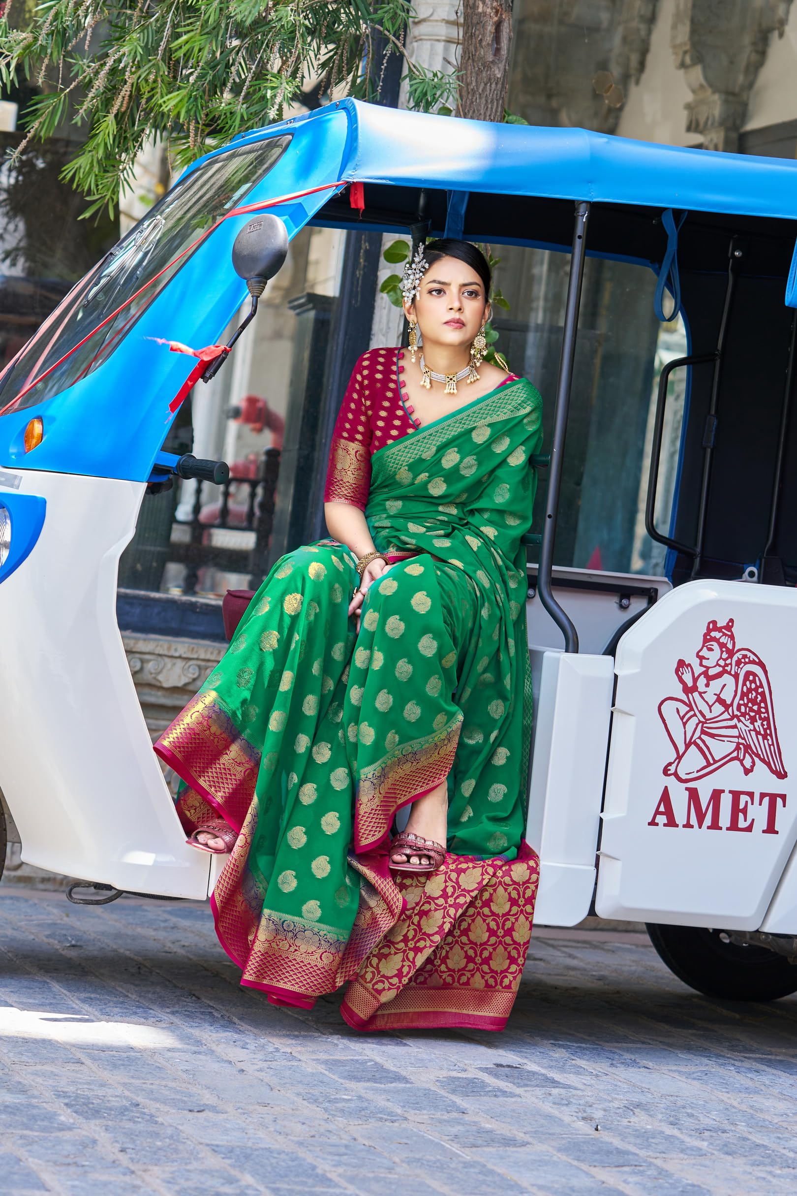 Glory Sarees Ręcznie barwione jedwabne sari z żorżety dla kobiet z kawałkiem bluzki (Heritage_Silk107_Parent)