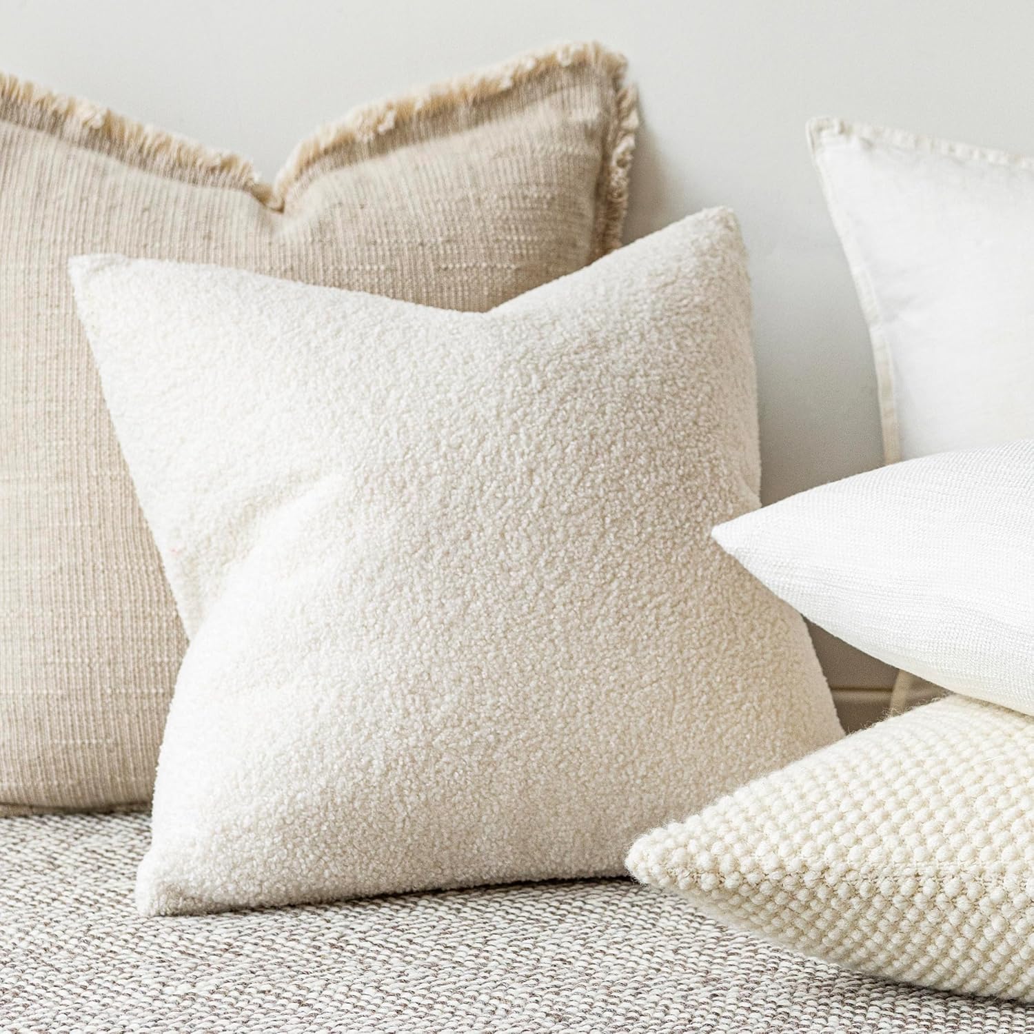 Foindtower Pack of 2, Curly Faux Fur Decorative Throw Pillow Covers Soft Neutral Plush Cushion Case with Zipper Cozy Pillowcase for Home Living Room Couch Bed Sofa 22 x 22 Inch, Cream White