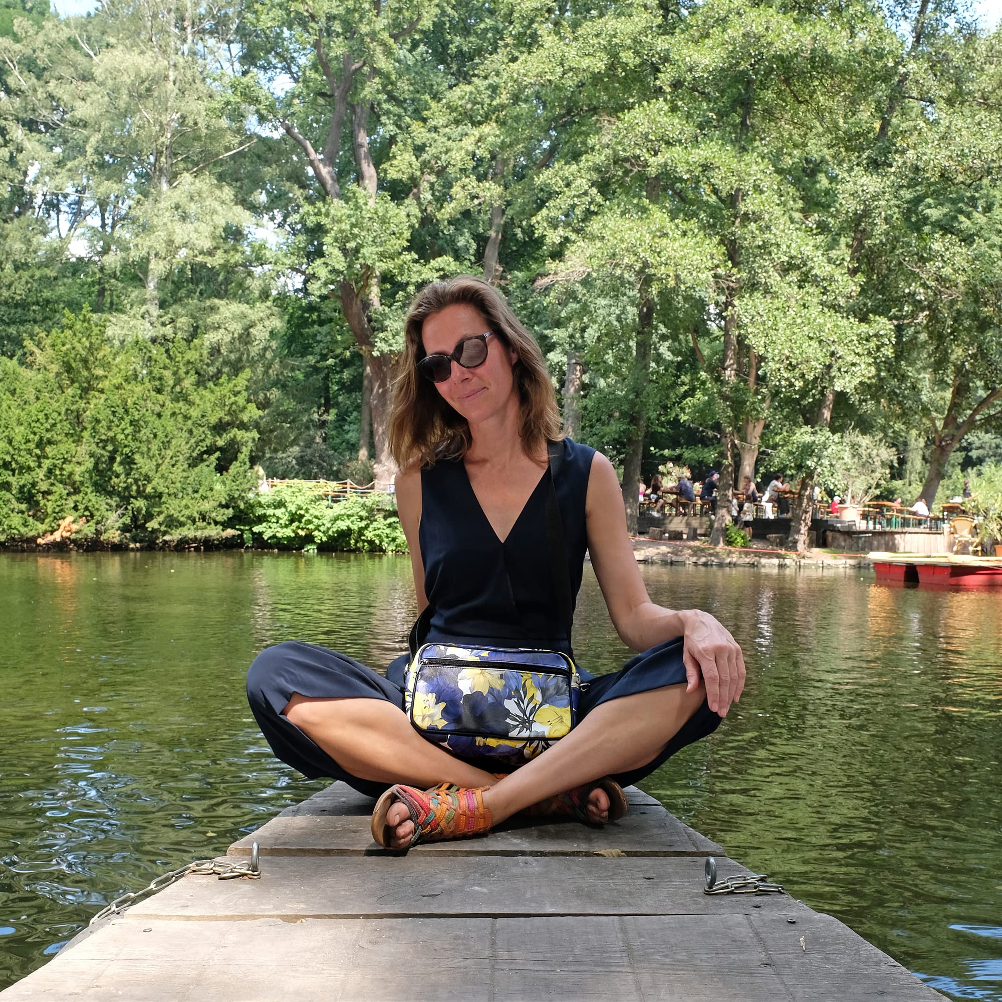 Ikuri Lenkertasche Fahrradtasche aus bedruckter Plane, mit abnehmbarem Schultergurt, für Frauen Wasserdicht Bike Bag - Design Azucena