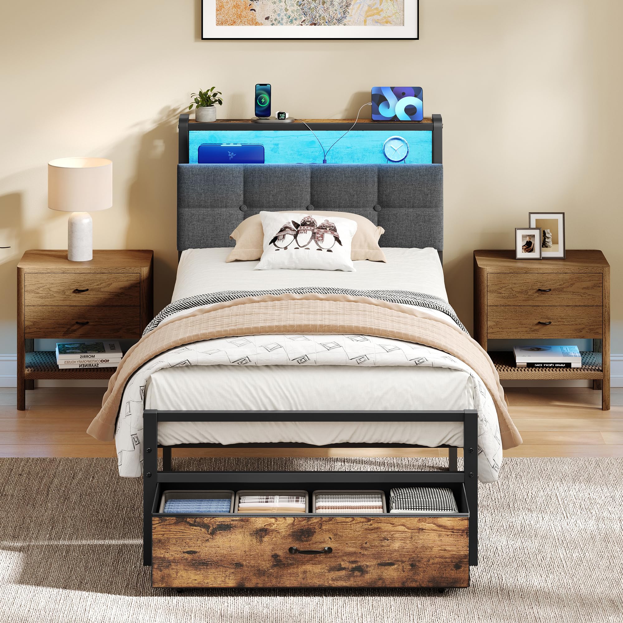 VASAGLE Cadre de Lit 90 x 190 cm avec Tiroir, LED, Station de Charge, en Métal, Tête de Lit Rembourrée avec Espace de Rangement et Panneau Arrière, Noir d'encre et Marron Rustique RMB121G101-01