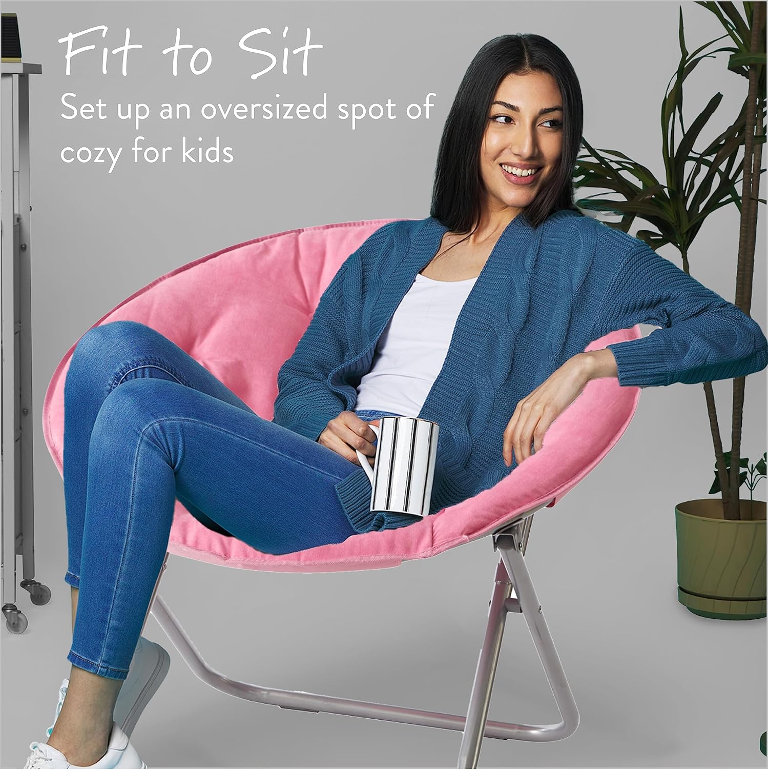 Urban Lifestyle Microsuede Saucer Chair for Adults,Pink, Cozy Folding Accent Chair for Bedroom, Dorm, or Lounge