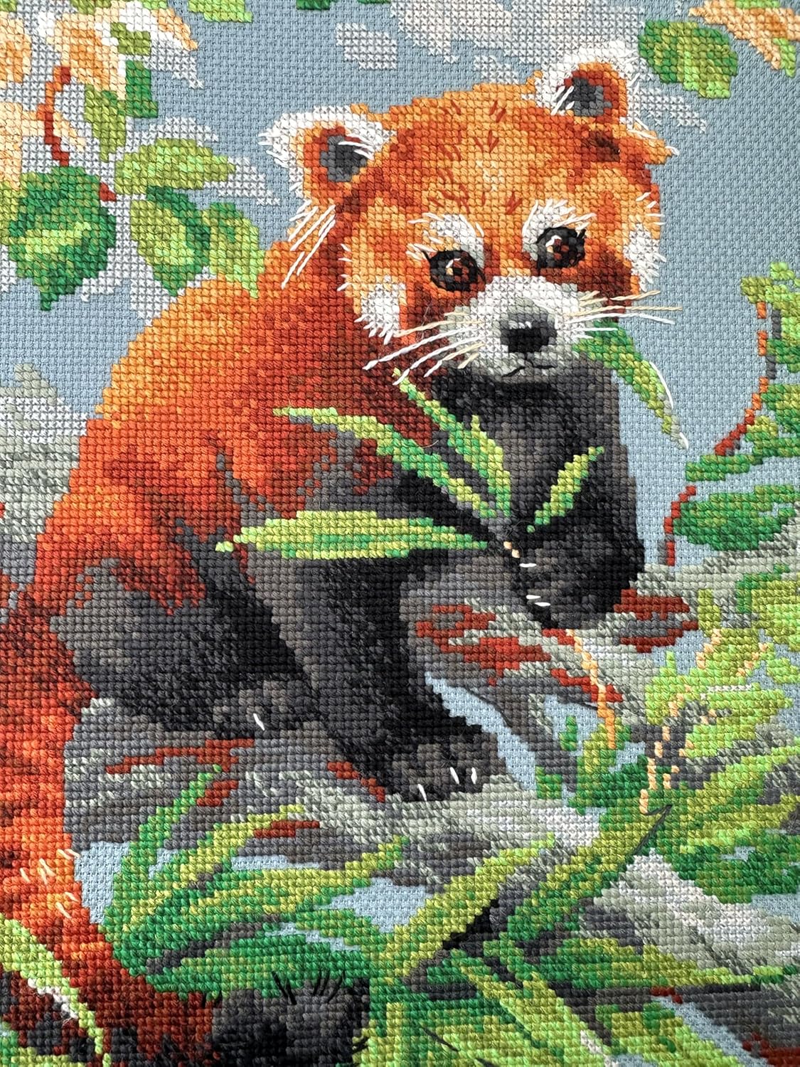 RIOLIS 1627 - Red Panda - Counted Cross Stitch Kit 8¼" x 11¾" Zweigart 14 ct. Gray AIDA 22 Colors