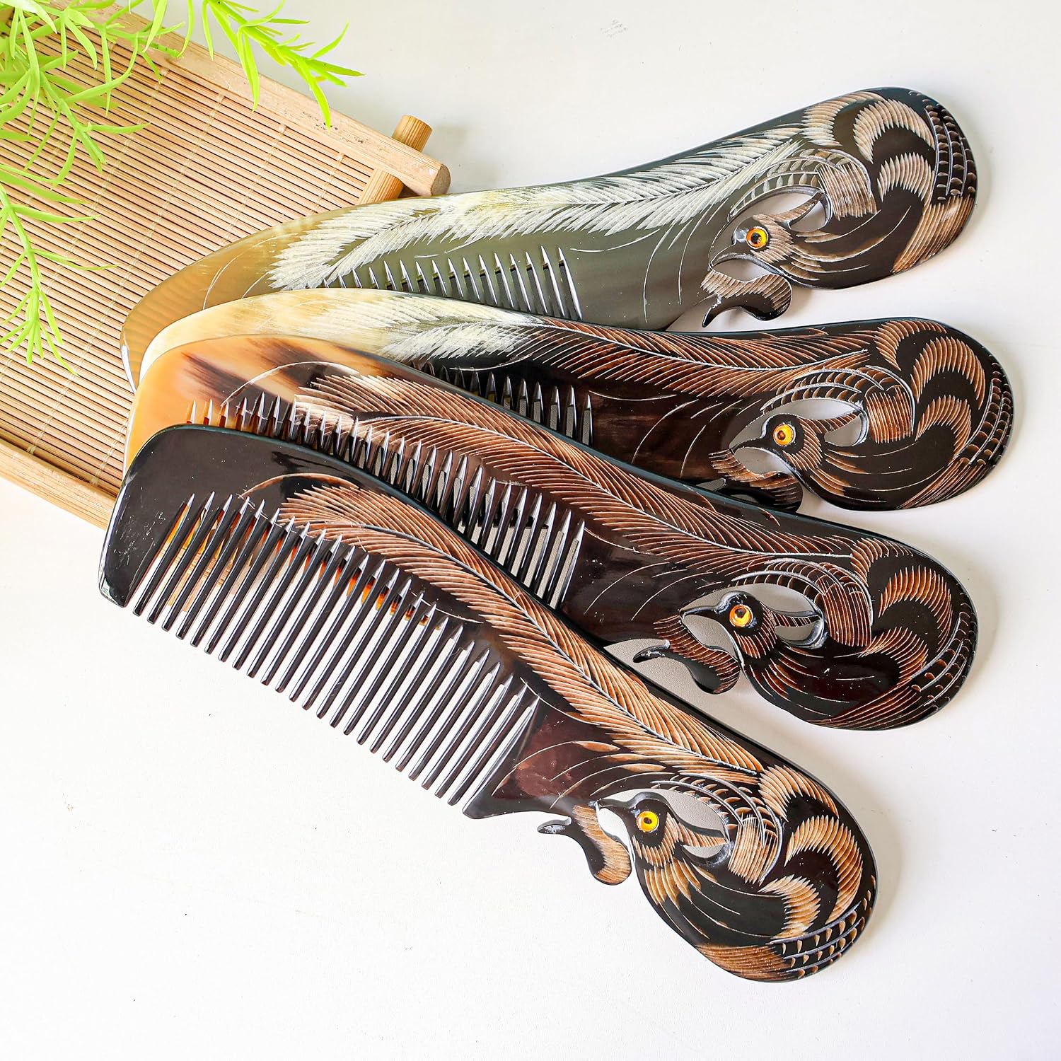 Symbol of Virtue and Grace, Natural Buffalo Horn Comb, Bone Ox Horn Anti Static for Hair, Horn Combs for Women Christmas's Gift (Phoenix)