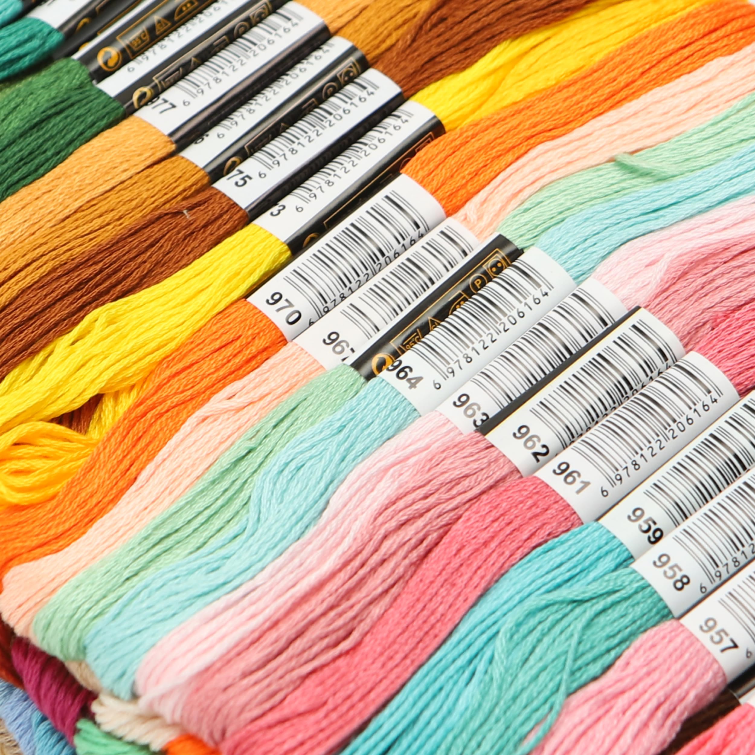 Stickgarn 447-teiliges Set, Kreuzstichgarn, Sticktwist for Anfänger, DIY-Handwerk, Armband, Basteln, 8 m Strang, keine Wiederholung, Regenbogenfarben Sticken