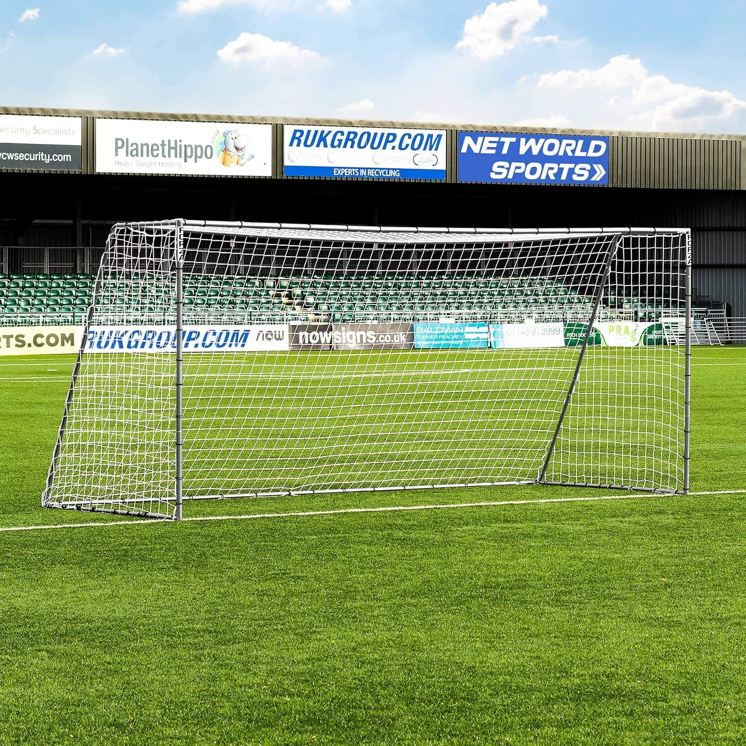 FORZA Steel42 Porterías de fútbol | Portería de Acero Resistente | Tamaño reglamentario, portátil con estacas para el Suelo y Kit de Rebote Opcional