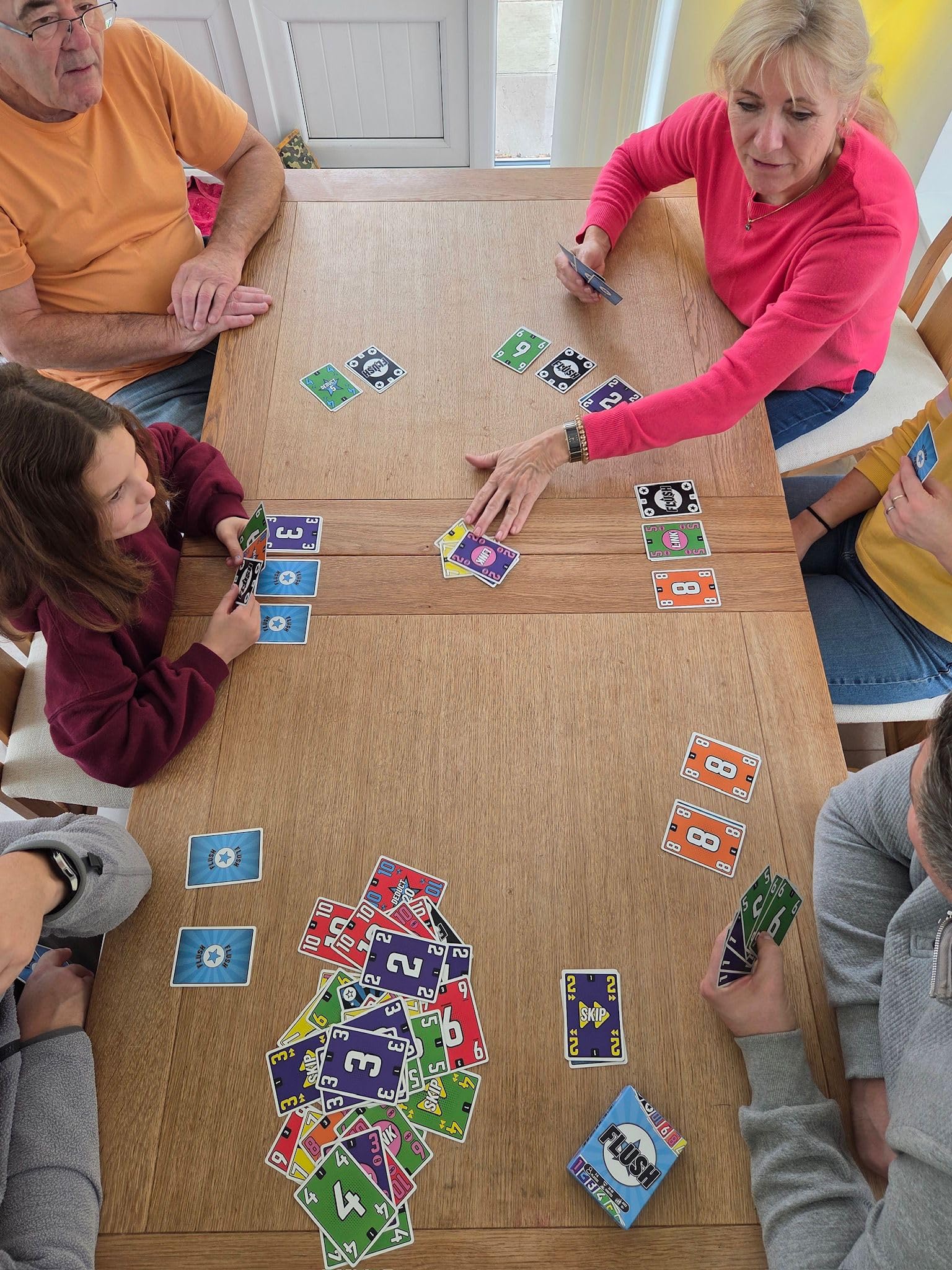 FLUSH Card Game - Quick Fun Tactical Shedding Game for 2-6 Players with High Replayability, 30-60 Min Playtime - Image 4