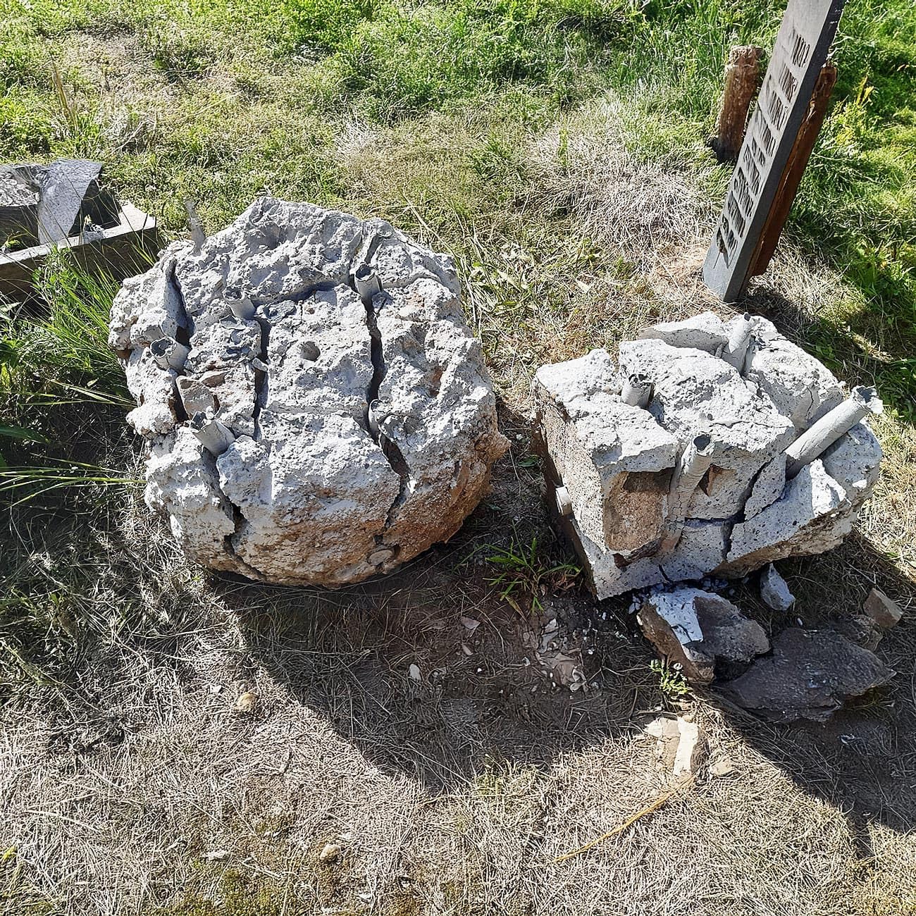 BETONAMIT® Original 5 kg explosionsfreies Sprengmittel | Erschütterungsfreie Zerkleinerung von Fels, Stein und Beton, Kein Sprengschein erforderlich, Auch für Heimwerker