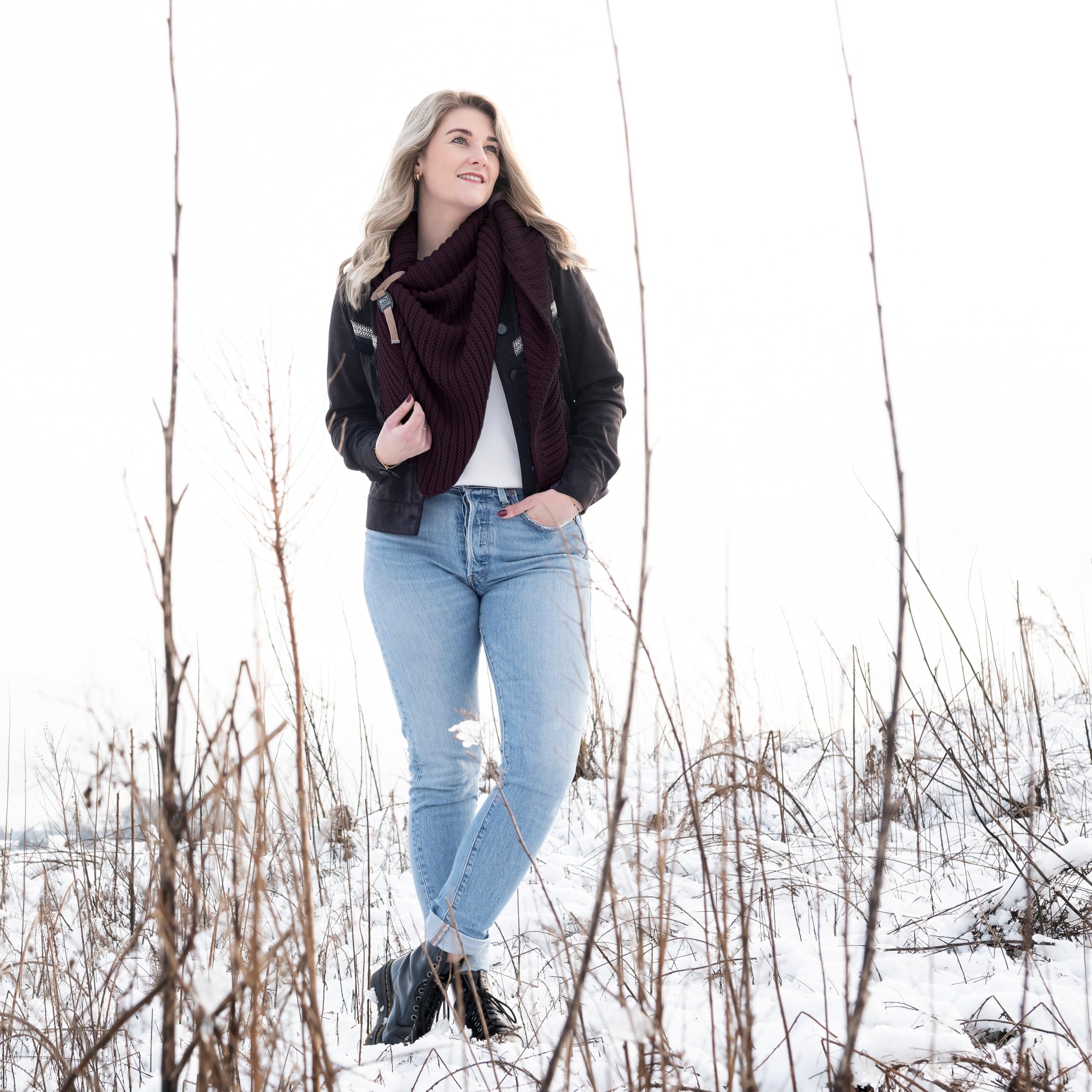 KNIT FACTORY - Demy Dreiecksschal - Damen Strickschal mit Wolle - Winterschal - Herbst & Winter Essentials - Winter Dreieckstuch - Tuch Schal für Winter - Hochwertige Qualität - 190x85 cm