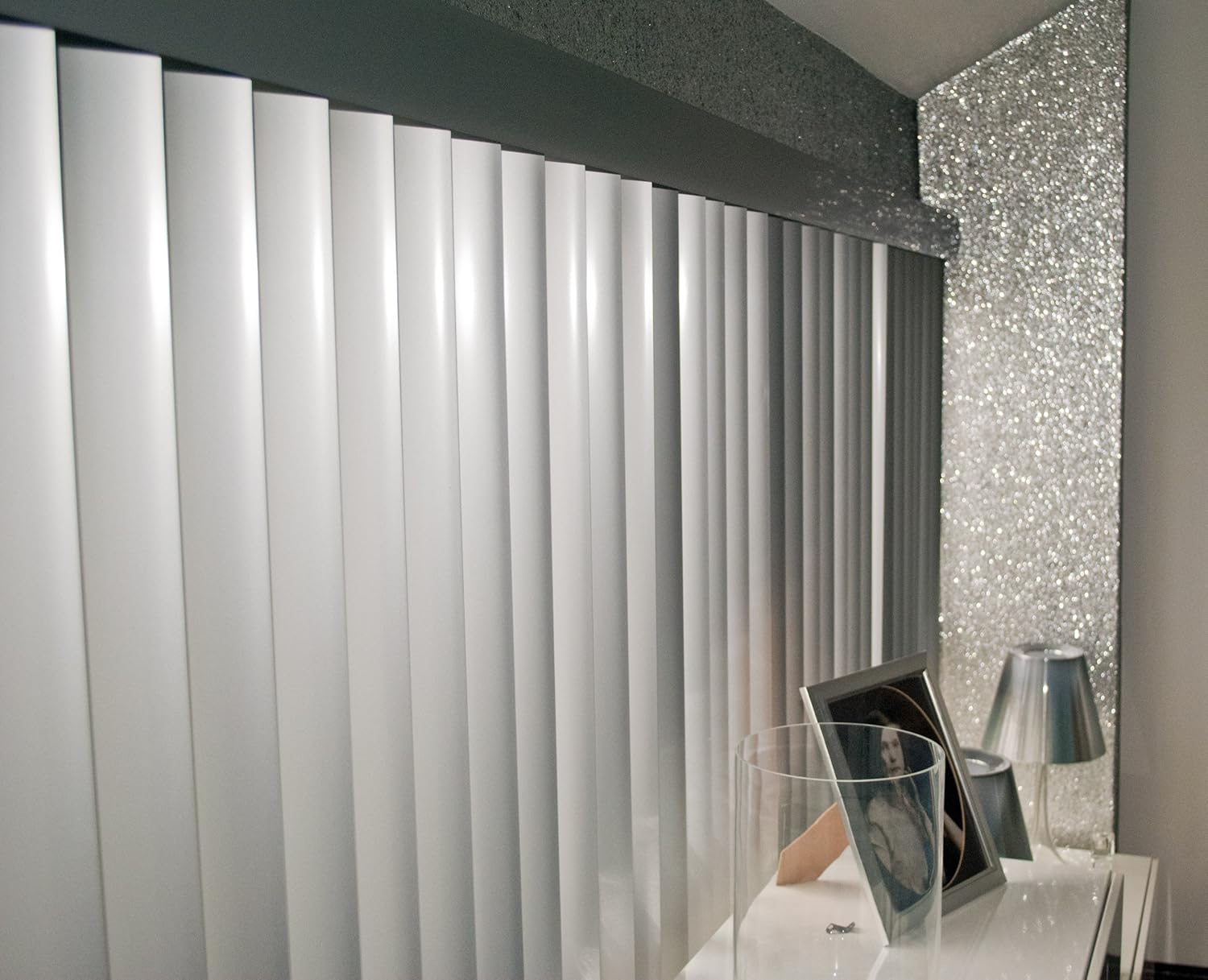 Glitter Wallpaper (Silver) price per metre Amazon.co.uk DIY & Tools