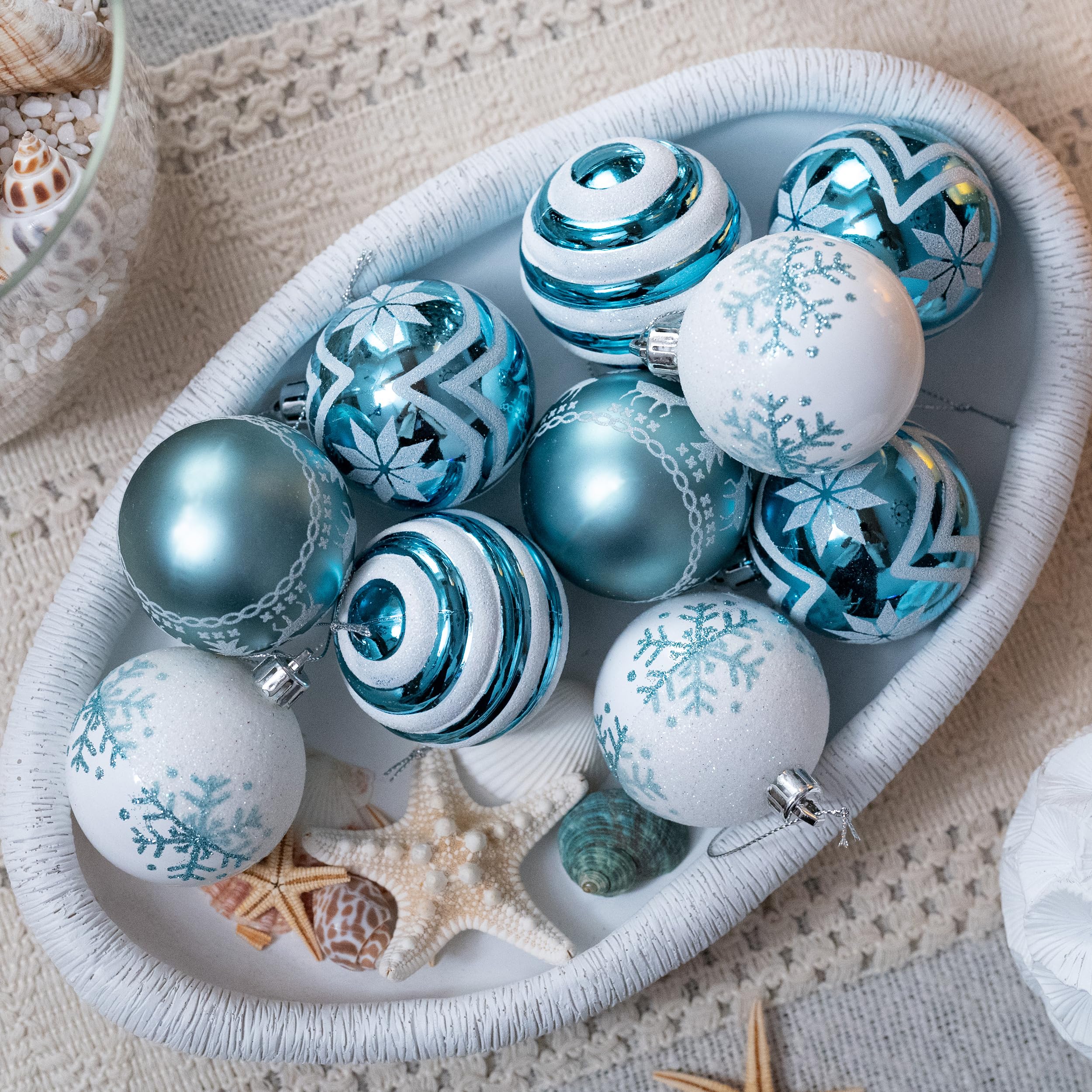 Valery Madelyn Lot de 24 boules de Noël incassables pour décoration de sapin de Noël Argenté et bleu 60 mm