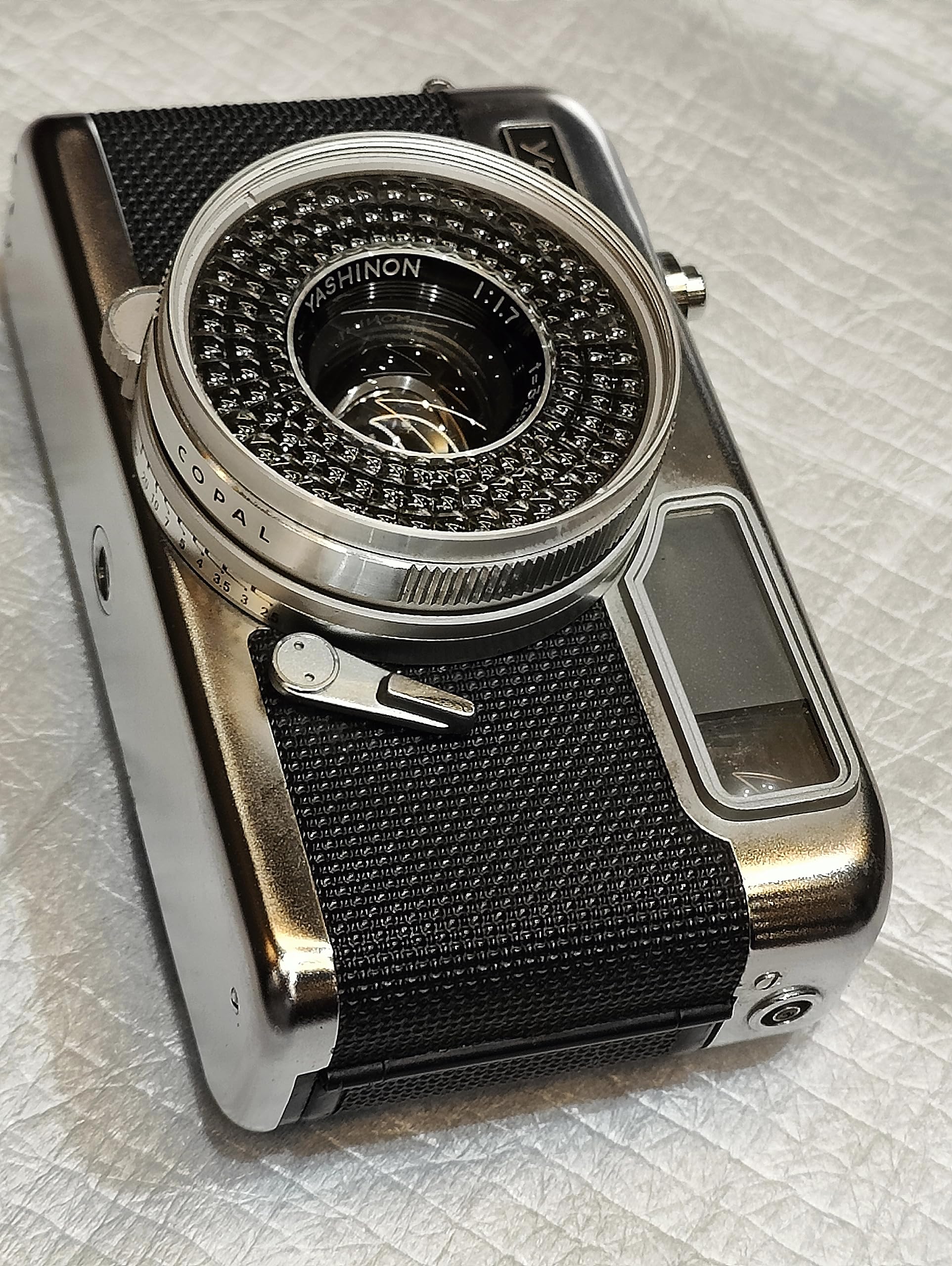 YASHICA 昭和レトロ Half17 レンジファインダーカメラ ジャンク品　Yashica YE メルカリ - ジャンク YE レンジファインダーカメラ フィルムカメラ