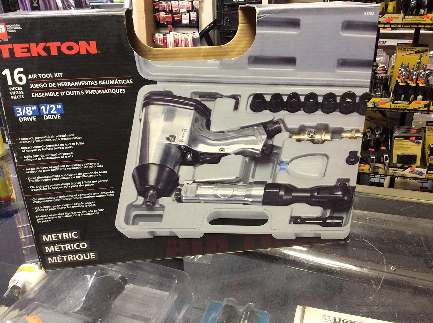 16 piece air tool set Automotive