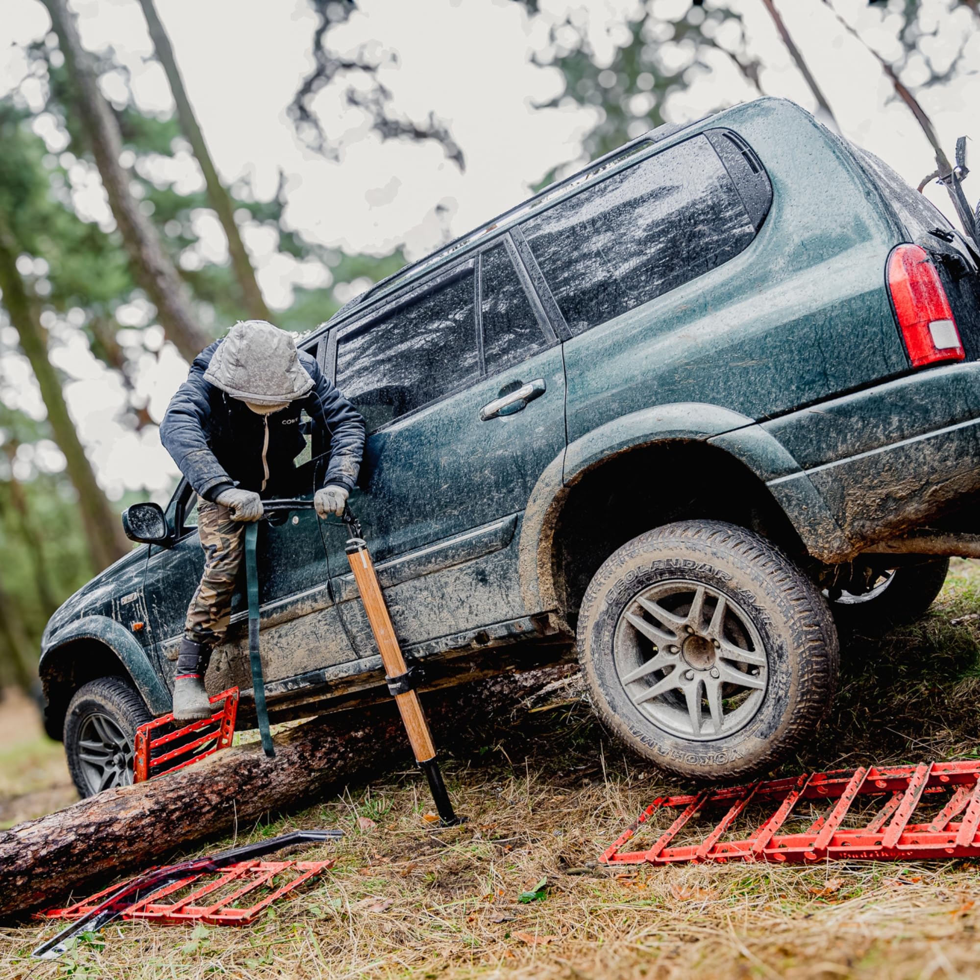 Der wagenheber 2tve Hydraulische Off-Road Wagenheber mit 2 Tonnen Tragkraft - Perfekt für SUVs, PKWs und 4x4 Geländefahrzeuge - Zuverlässig, Leistungsstark und Vielseitig Einsetzbar