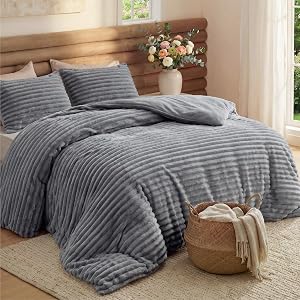Bedsure Fluffy Comforter Set Queen - Super Soft Faux Fur Comforter Queen Size Grey, Winter Warm Fleece Bedding Set, Plush Fuzzy Bed Set, 3 Pieces, 1 Shaggy Comforter with 2 Pillowcases