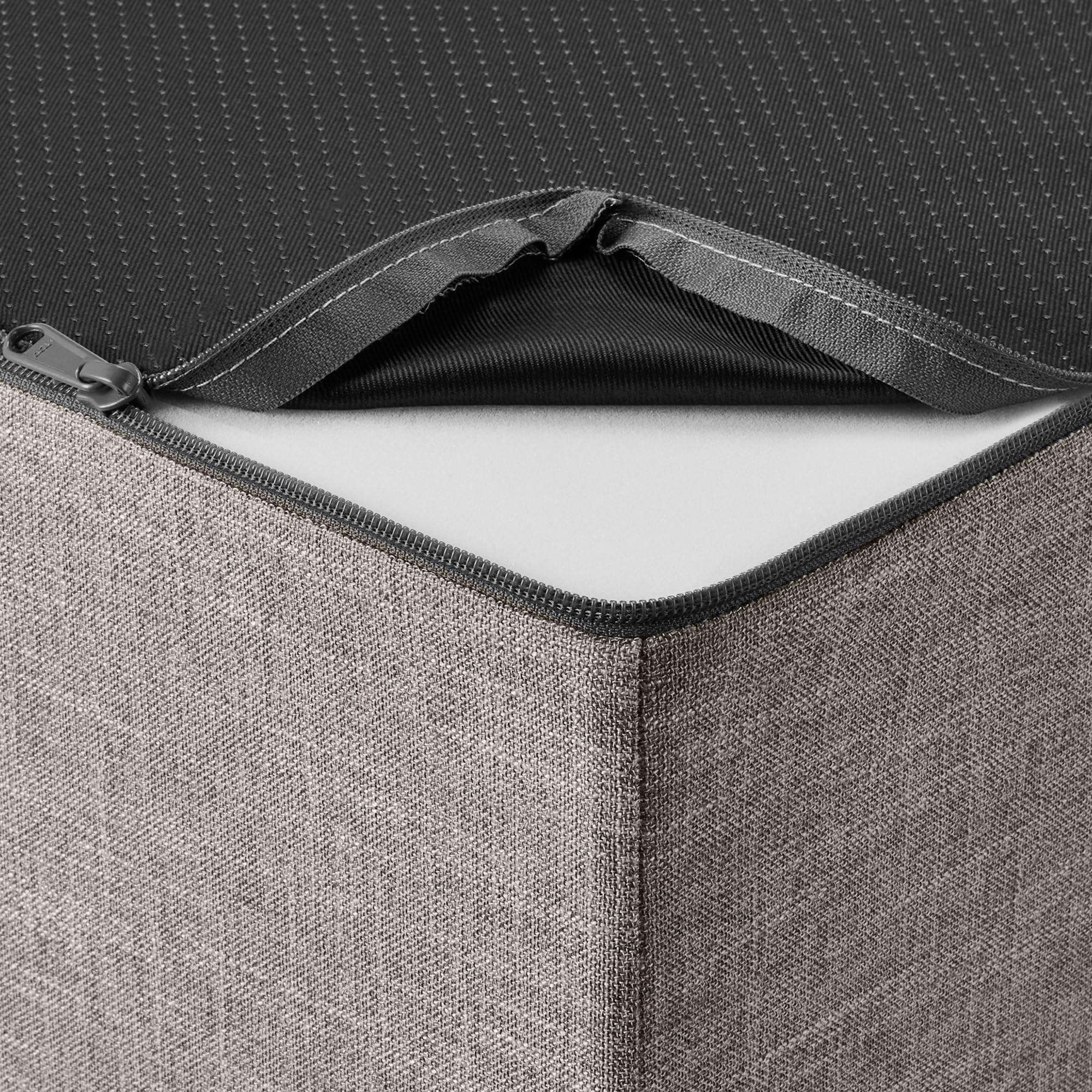 Amazon Basics Marchepied à 4 Marches pour Chien, 46,7cm de Hauteur, Escalier pour Chien pour Lit et Canapé Haut, Escalier Antidérapant pour Chiens et Chats d’Intérieur, Gris