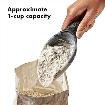 OXO Good Grips Flexible Scoop with Non-Slip Handle, 1 Cup | Flexible Scoop for Flour, Pet Food, Ice, 1 Cup Capacity, Soft Grip Handle, Freezer-Safe, Dishwasher Safe