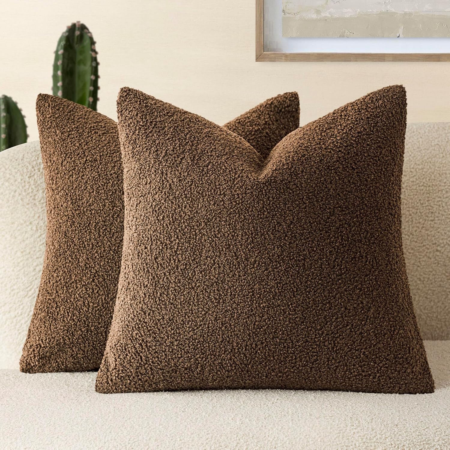 Foindtower Pack of 2, Curly Faux Fur Decorative Throw Pillow Covers Soft Fuzzy Plush Cushion Case with Zipper Cozy Pillowcase for Home Living Room Couch Bed Sofa 22 x 22 Inch,Light Ivory