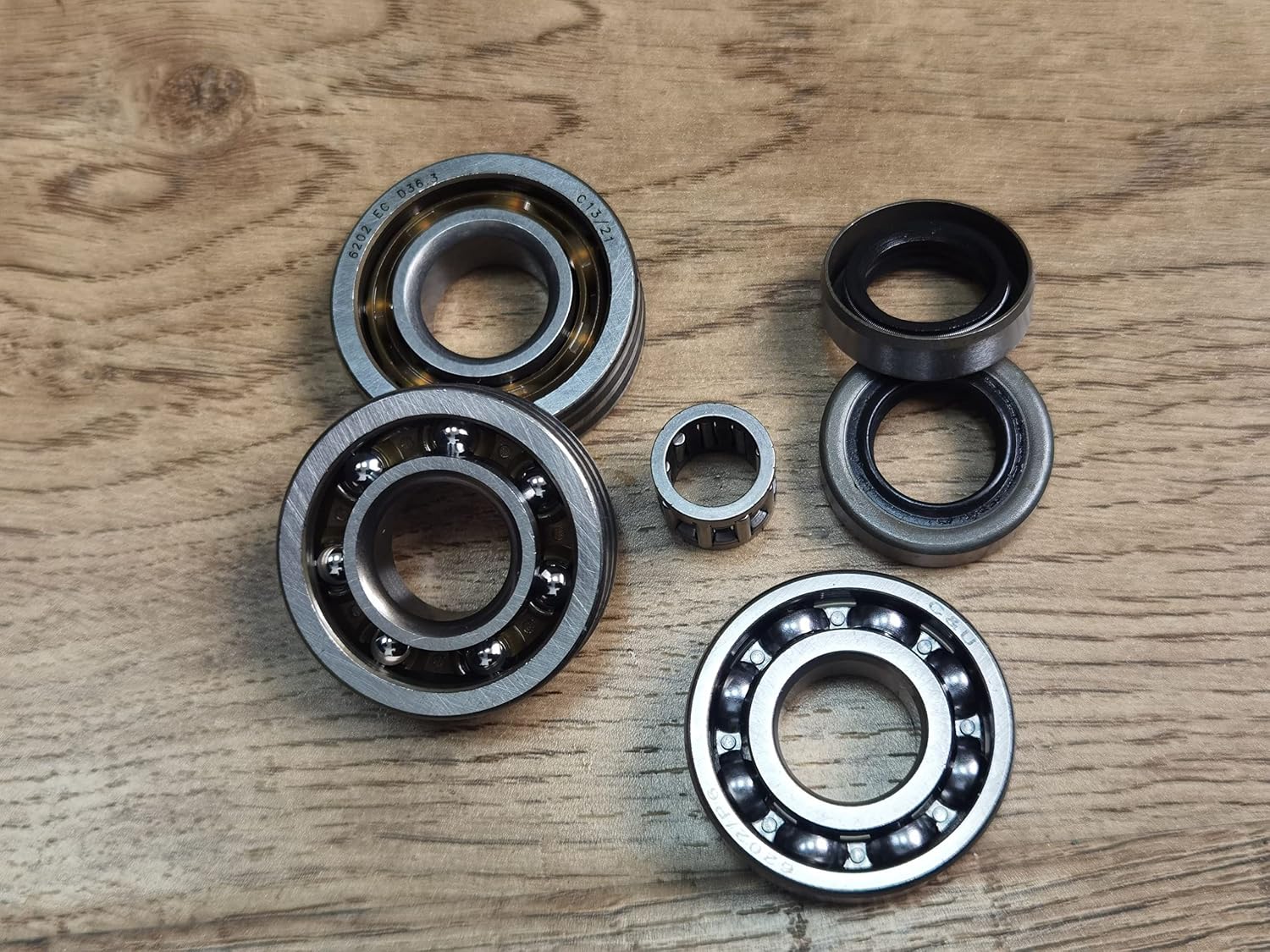 TS420 Crankshaft Bearing Oil Seal and Pin Set for TS410 Cut Off Saw Parts