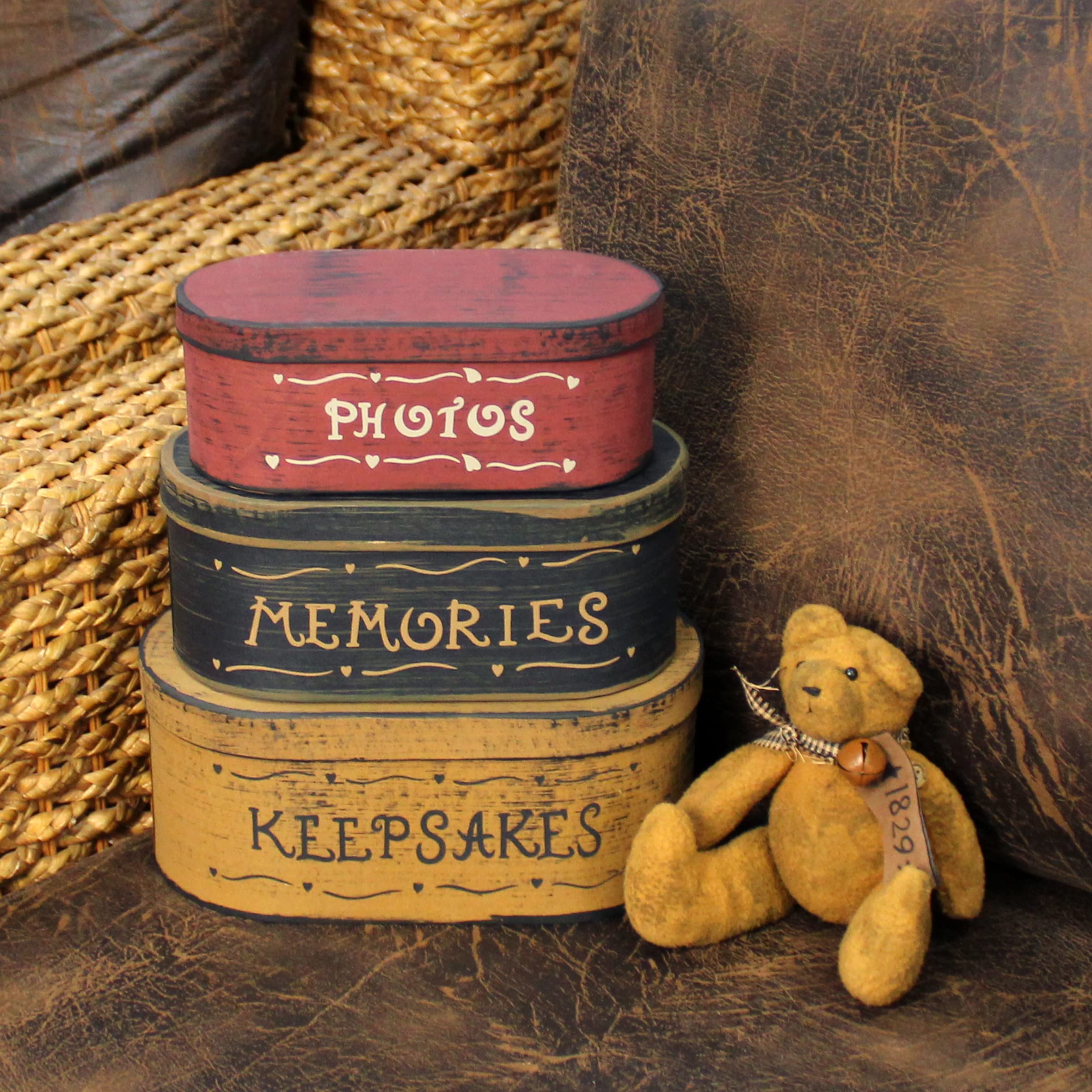 CVHOMEDECO. Primitives Antique Oval Photos, Memories, Keepsakes Cardboard Nesting Boxes, Large 9-3/4 x 5-1/2 x 4 Inch, Set of 3 - Image 4
