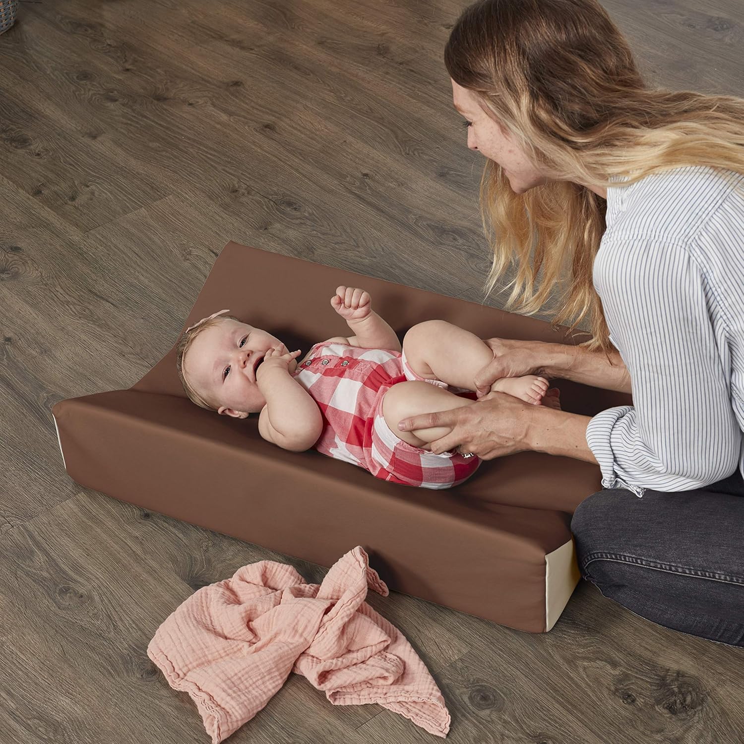FDP SoftScape Ultra-Soft Daycare Baby and Infant Contoured Changing Pad, Non-Slip Bottom, Built-In Handle Easy to Transport Travel - Chocolate/Sand