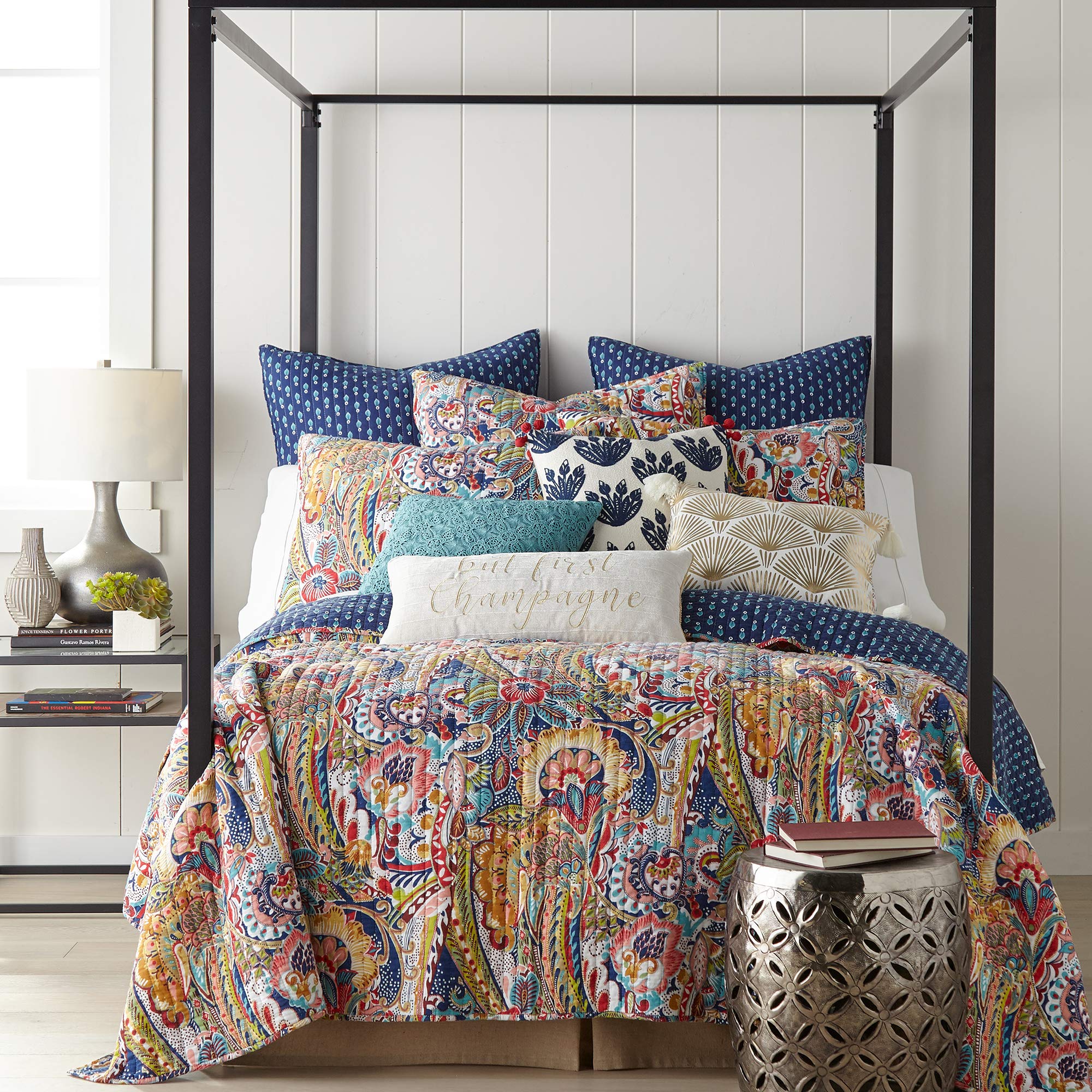 Levtex Home Navy \u0026 Goldtone Floral Nanette Quilt Set Full/Queen