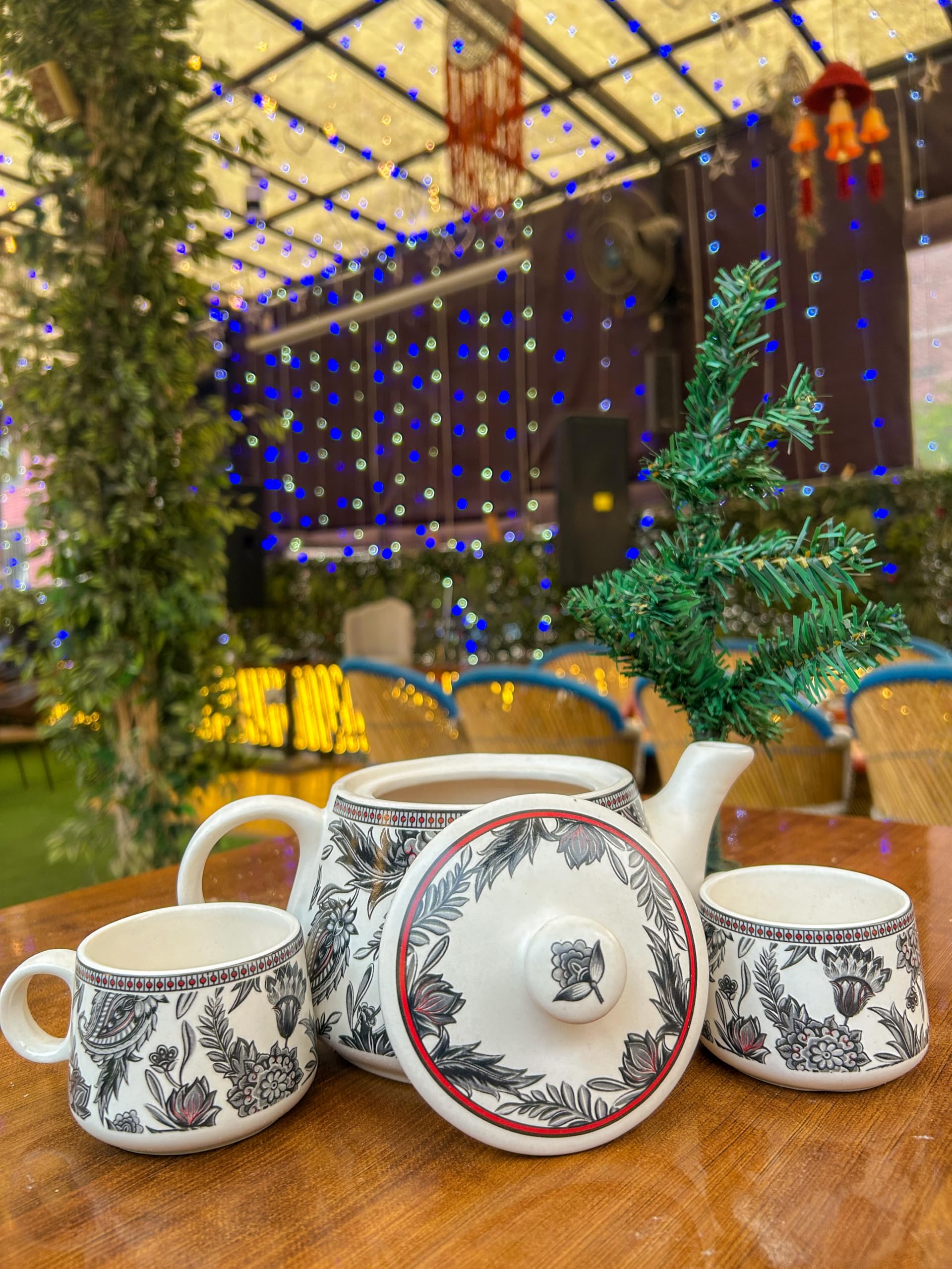 IZZYLYF 'Garden Bliss' Ceramic Tea Set - 1 Kettle (1000ml) & 6 Cups (150ml Each) | Handcrafted, Microwave & Dishwasher Safe Stylish Ceramic Tea Cup Set with Kettle | Fancy Tea Pot Set for Gifting 1