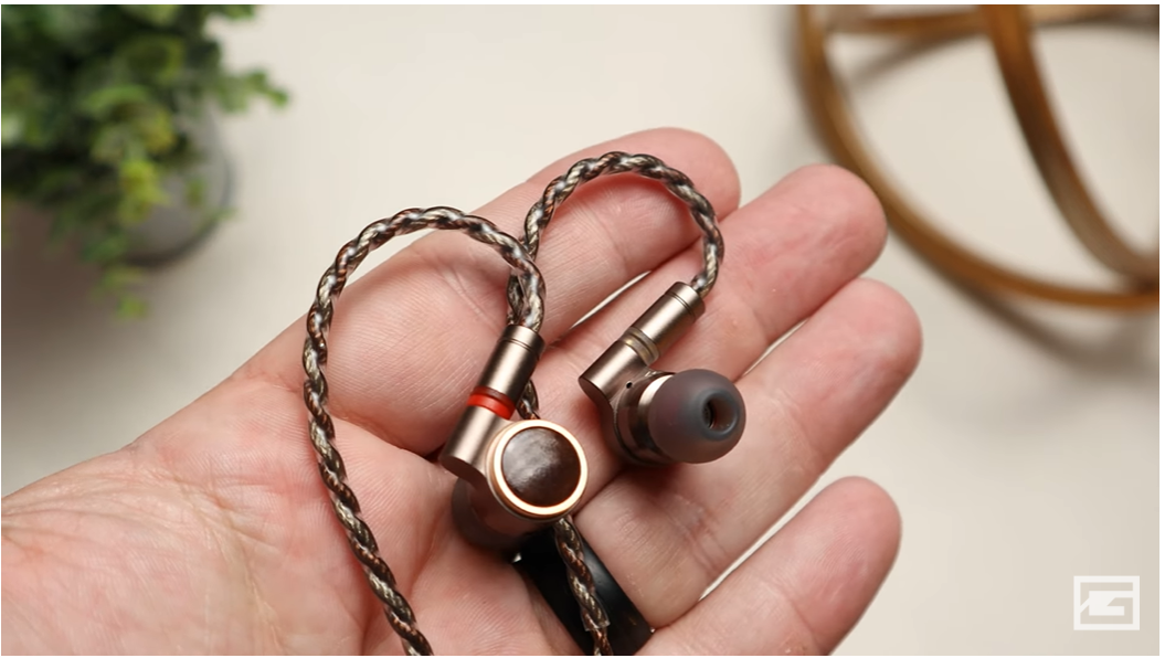 hideさん専用　TINHIFI　T4、  T1plus  、jpride TINHIFI T4 PLUS Space Station Hifi Earphones Carbon