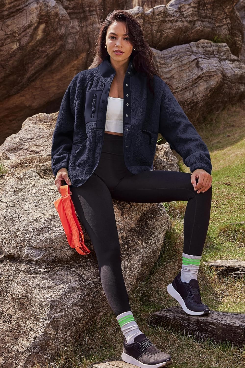 Nirovien Womens Fuzzy Fleece Jacket Button Down Sherpa Coats Casual Winter Warm Outwear with Pockets