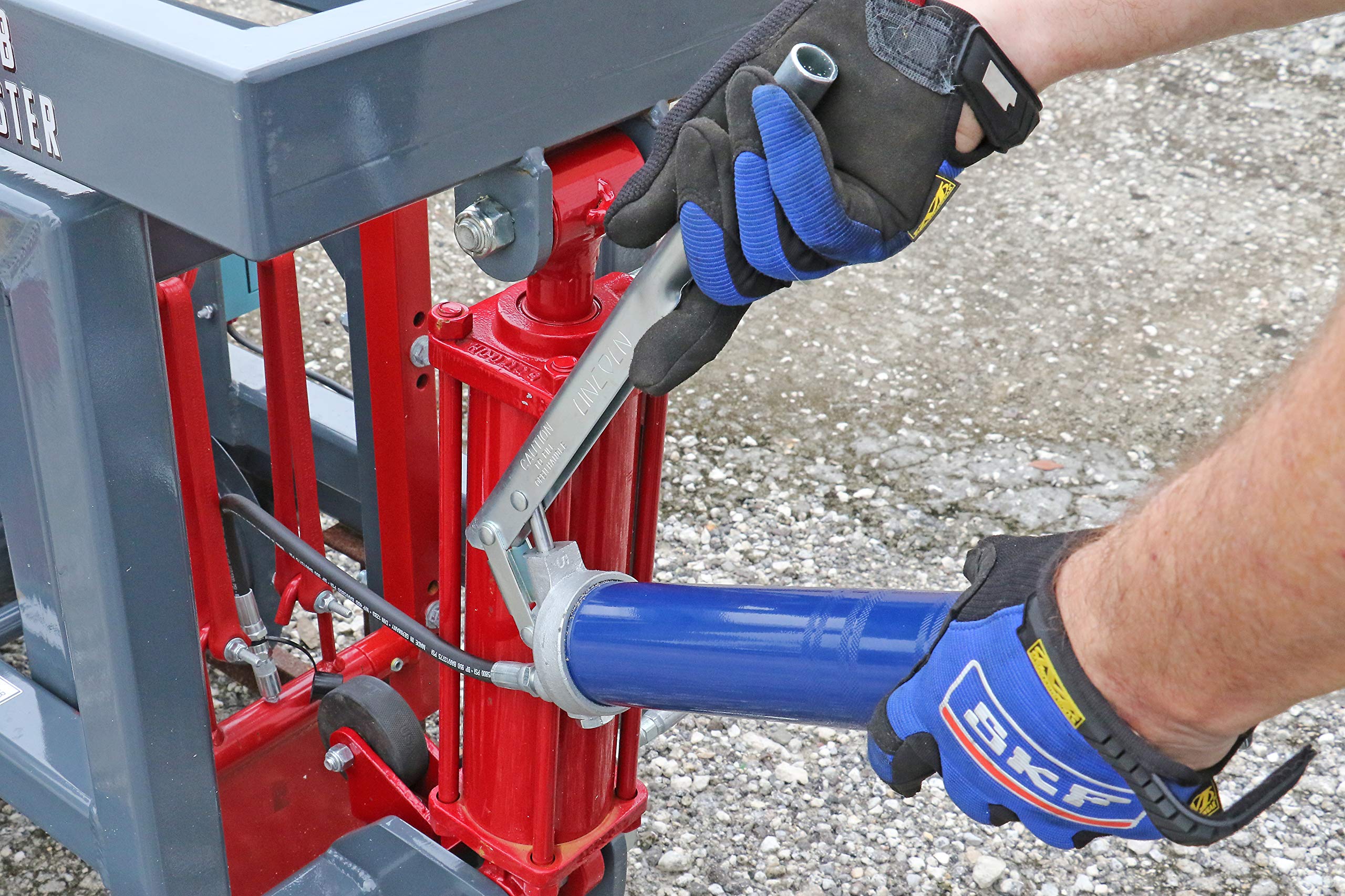 Lincoln 1147 Heavy Duty LeverAction Manual Grease Gun with 18inch