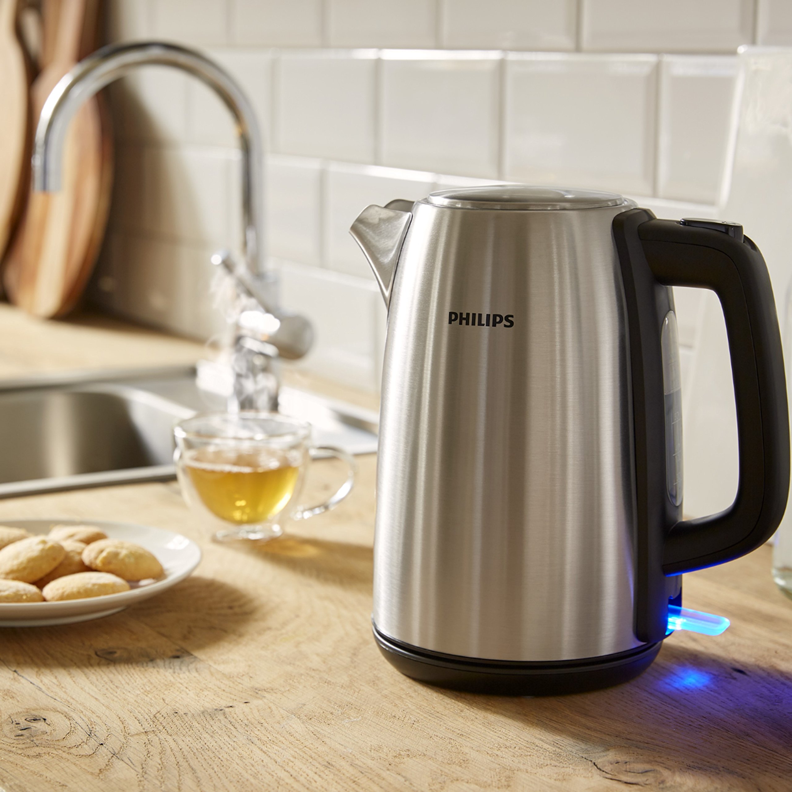 Philips Daily Collection Czajnik 1,7 l, 2200 W, Stal Nierdzewna