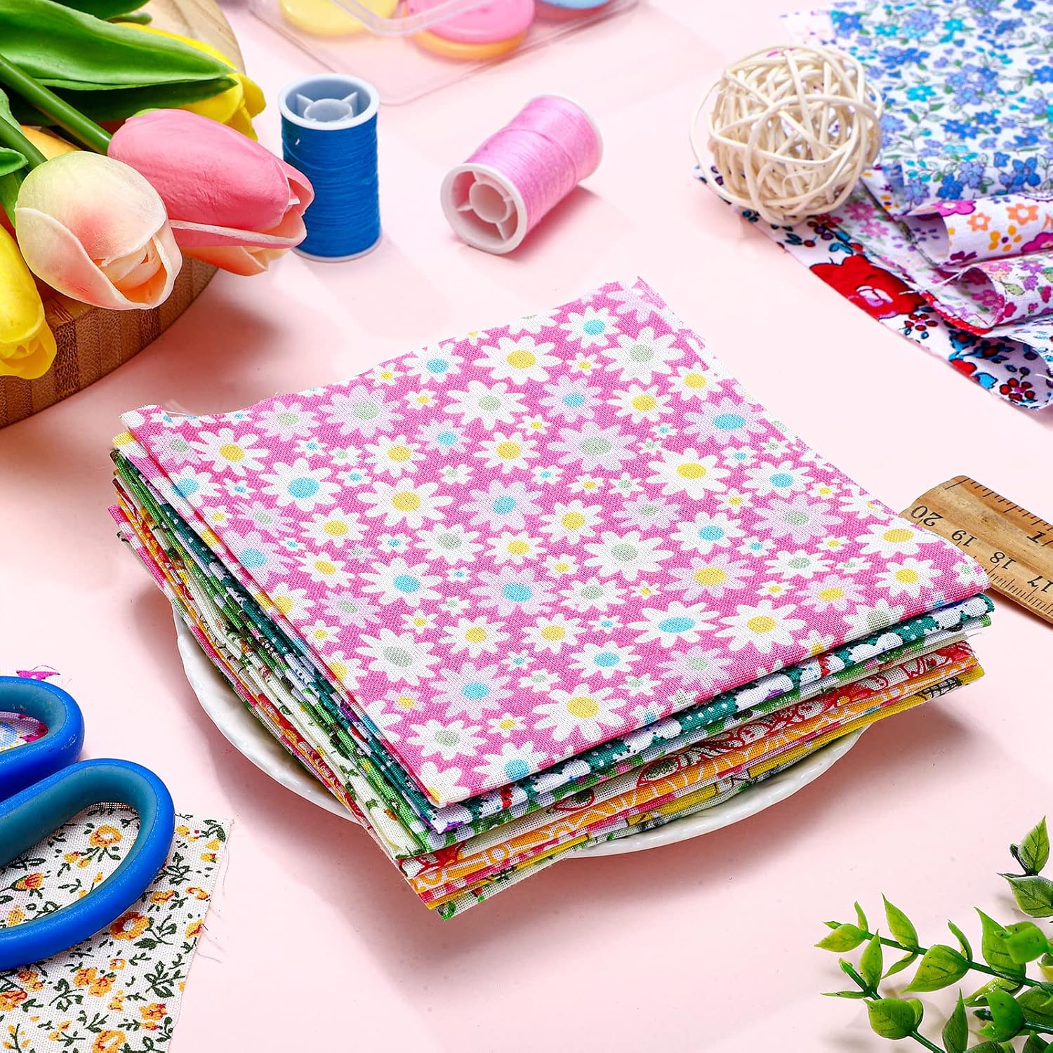 Kingdder 200 Pcs 10 x 10 Inch Cotton Fabric Squares for Quilting Fat Craft Quarters Sewing Fabric Bundle Squares Precut Printed Patchwork for DIY Craft Scrapbooking Cloth Handmade Accessory(Cartoon)