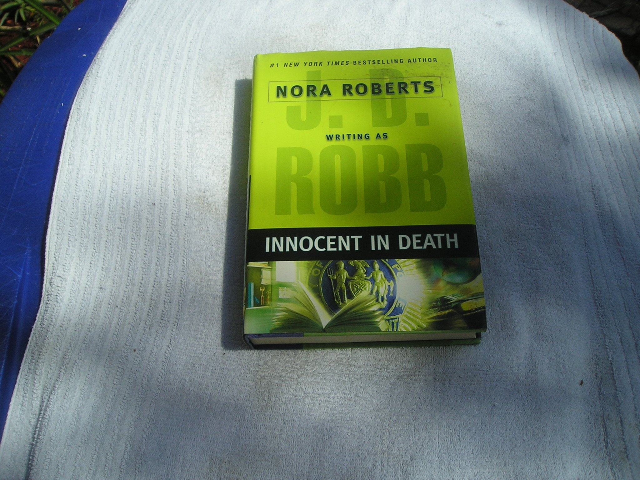 その他 Innocent in Death Innocent in Death: Robb, J. D.: 9780425217542: Books - Amazon.ca