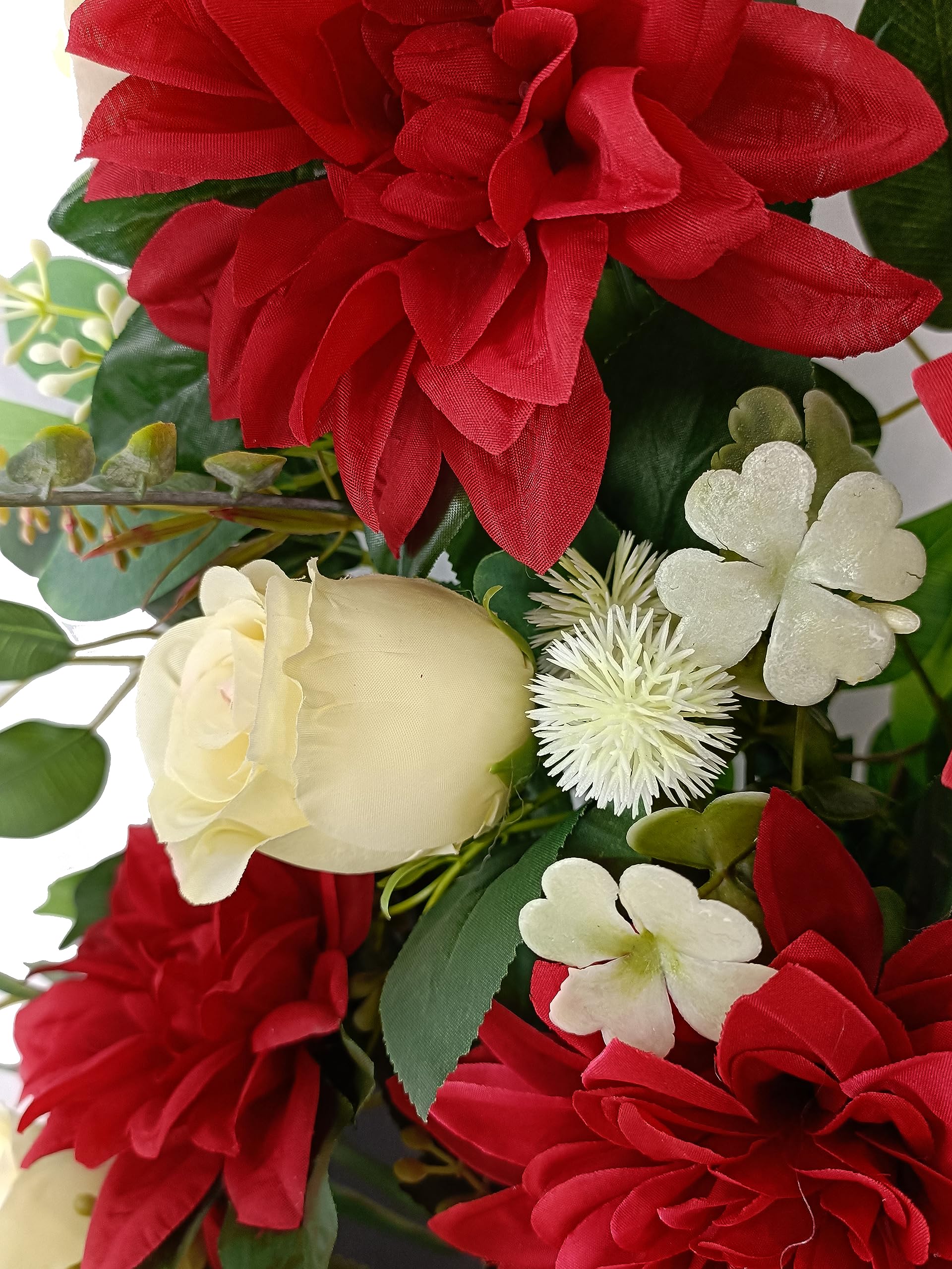 Centro Flores Artificiales Cementerio, Santos, Iglesias, Aniversarios, Ceremonias, Bodas Blanco y Rojo con dalias Rojas y Rosas Blancas 65x60x35 cm