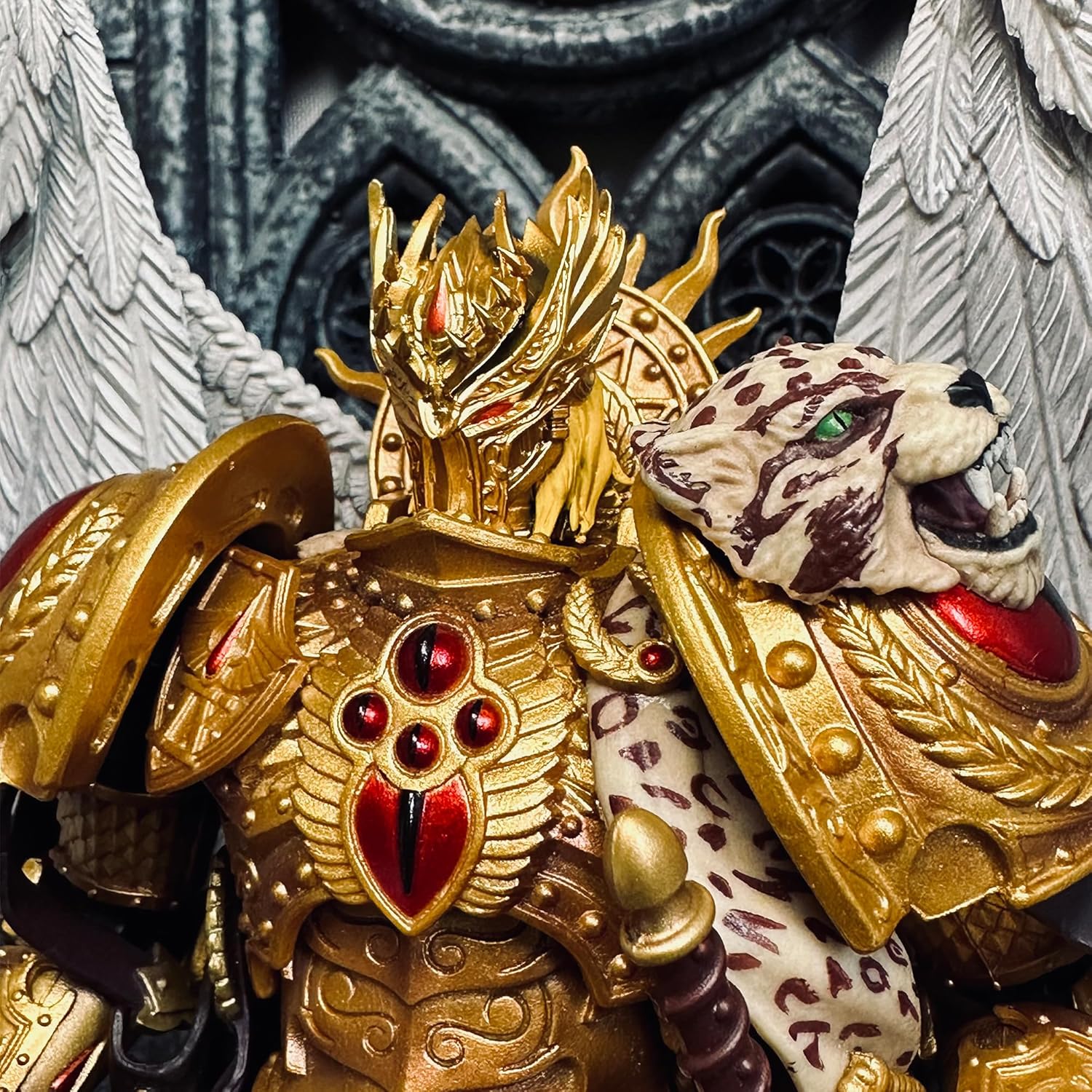 JOYTOY 1/18 Action Figures - Warhammer The Horus Heresy Legio Custodes Constantin Valdor Captain General of The Legio Custodes - 7‘’,Classic Character,Collectible,Age 15 and Above