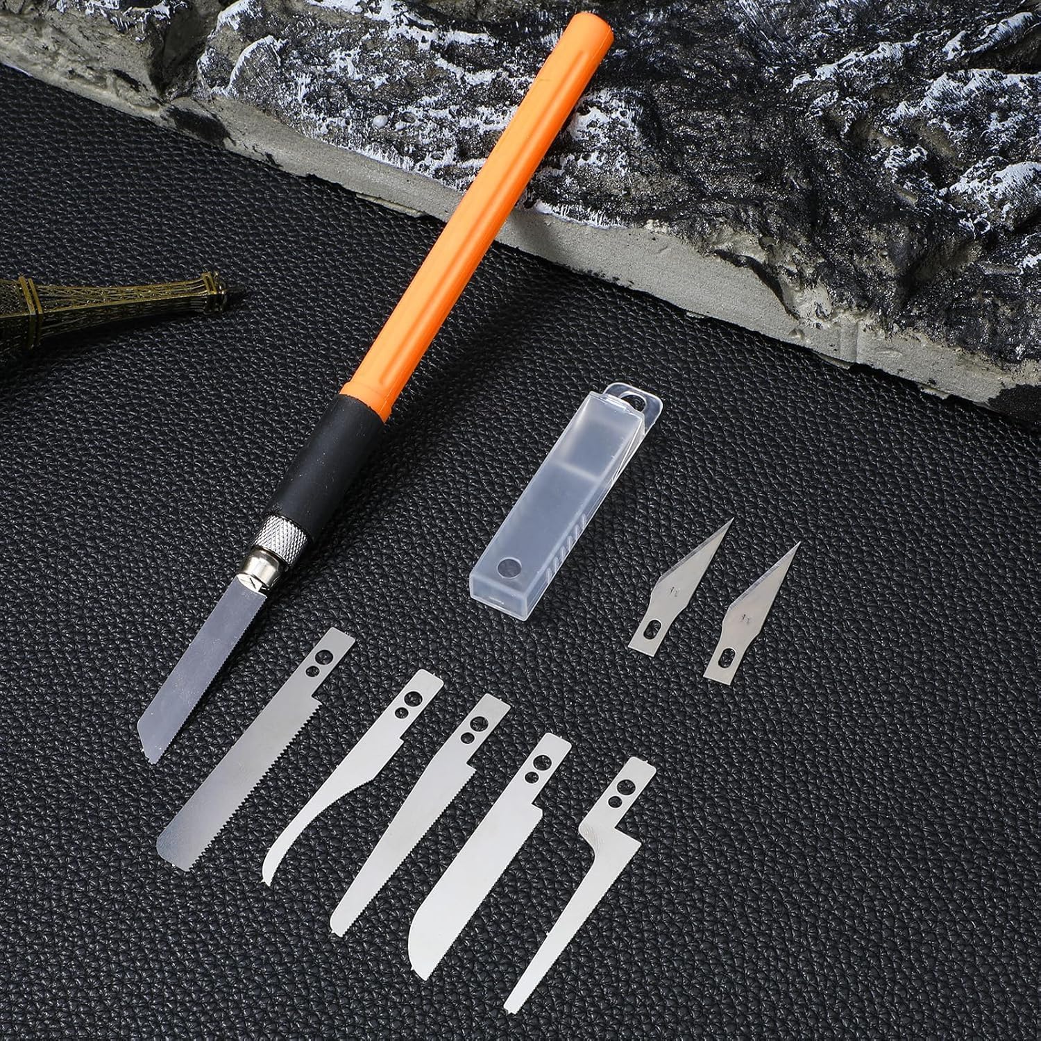 ABEST Mini sega a mano per il modellismo con 8 lame per il fai da te Coltello per modellismo Kit di strumenti per seghetto a mano per tagliare a mano rami e tronchi di alberi.