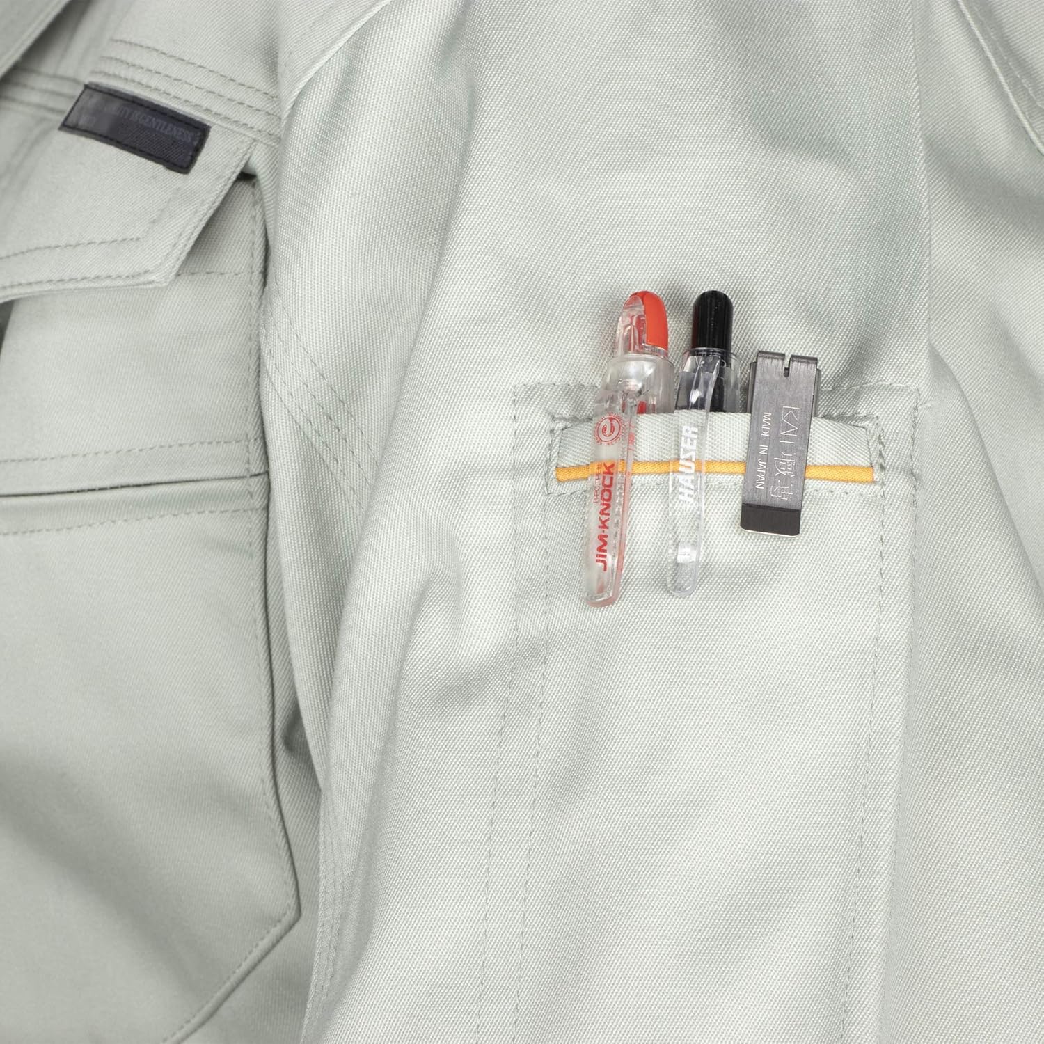 Kai 022KZ0138 Cutter, Mini Cutter, Made in Japan, Cutter, 10 Replacement Blades, Mini Cutter, Easy to Cut in Narrow Places, DIY, Professional Use, Light Work