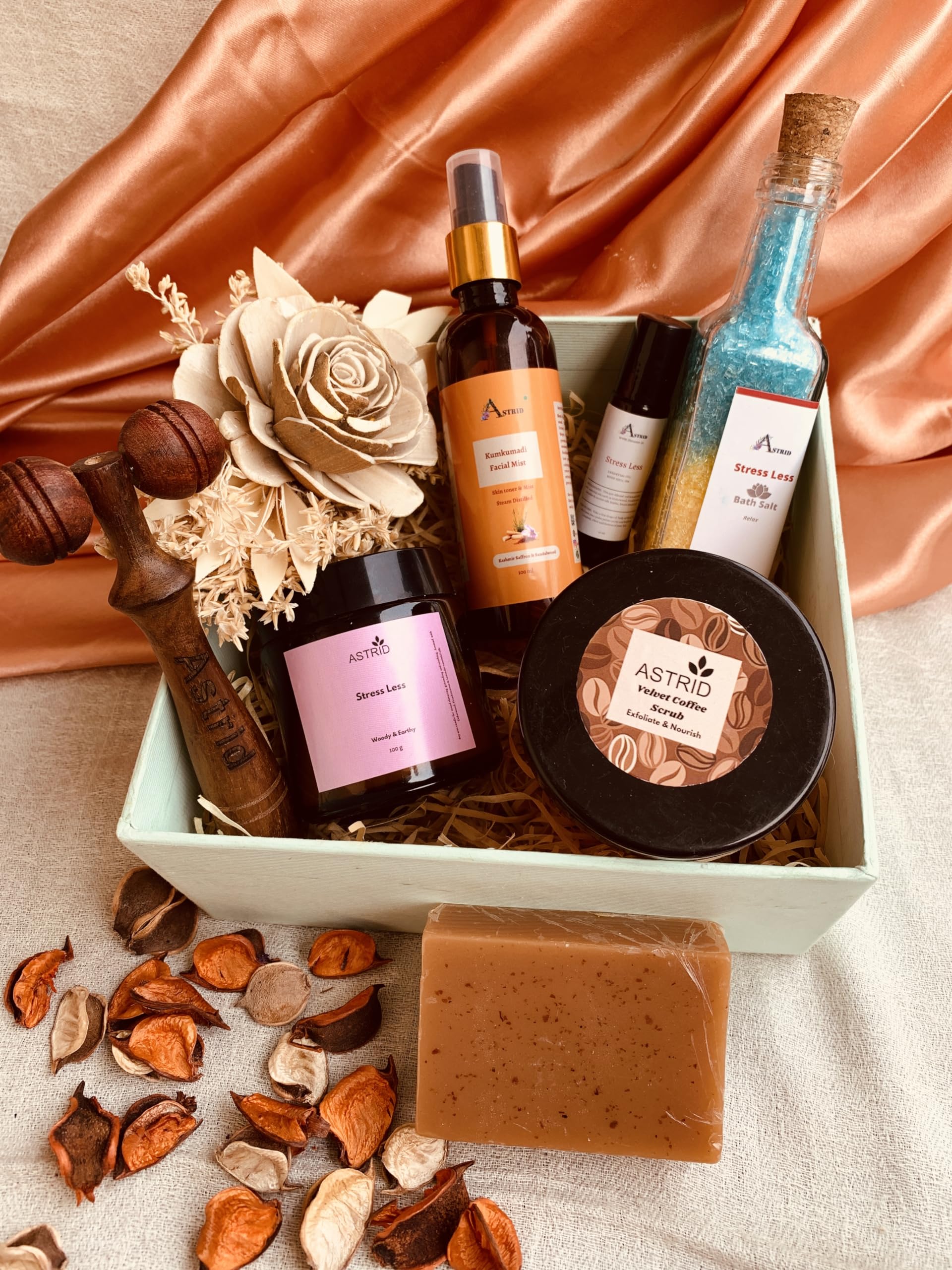 Astrid Stress Less Coffee gift set, Kumkumadi, Coffee, Set of 6, Women's Day Gifting, Woody and Earthy, Coffee Bath and Body Care, Wellness Spa hamper, Bridesmaid hamper, Paraben and Sulphate free-image-45