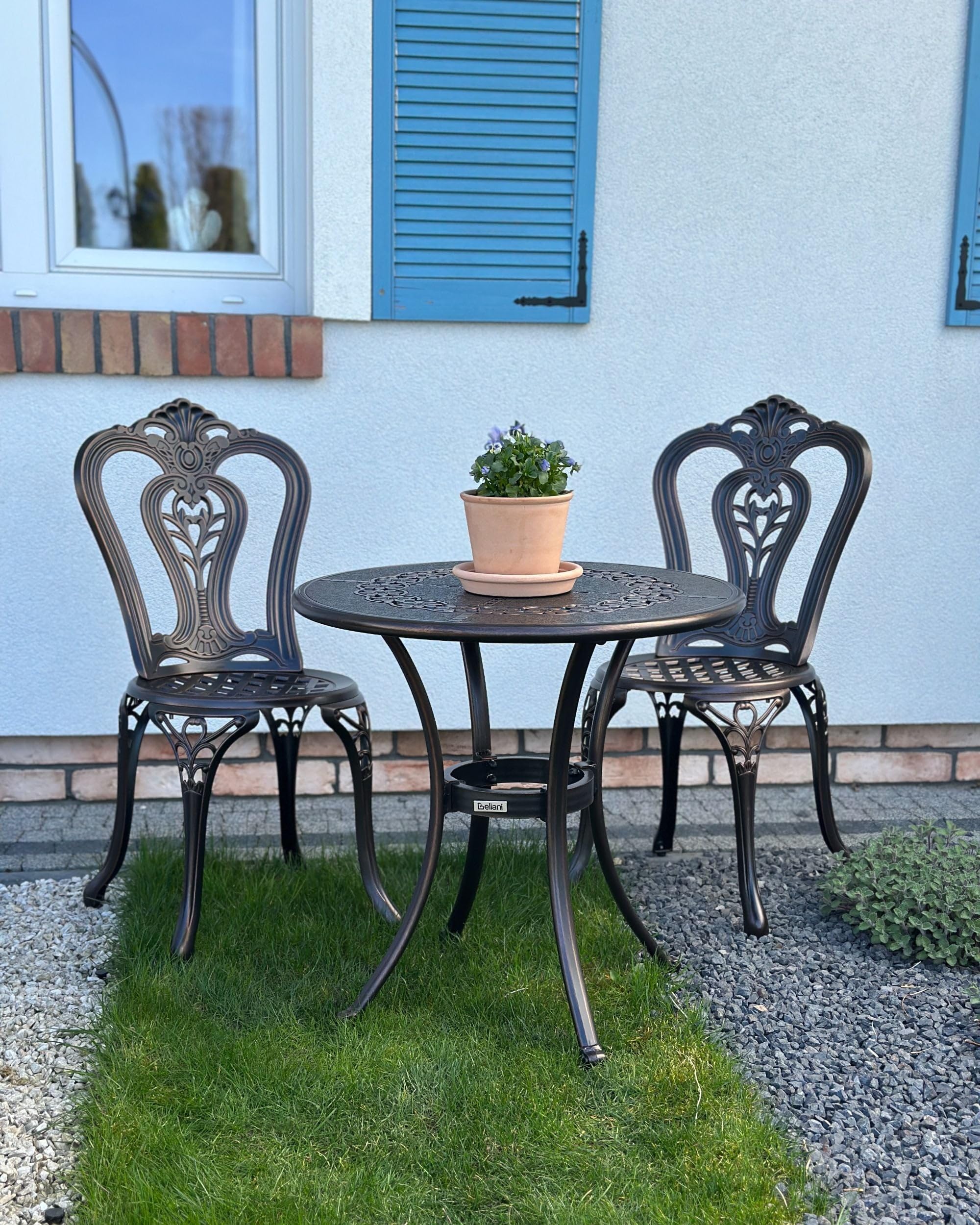 Beliani Mesa de Comedor de jardín marrón Aluminio Redonda ø 65 cm Estilo Vintage Bovino