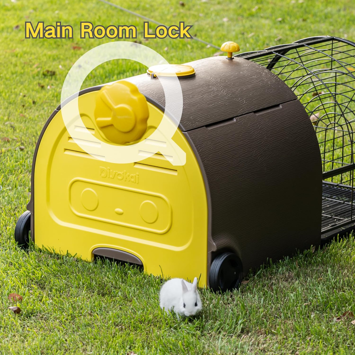 Durable Plastic Rabbit Hutch Bunny Cage Indoor Outdoor Guinea Pig Cage with Waterproof Shell, Easy Tray, Separable Hutch, Revolving Doors, Smooth Wheels
