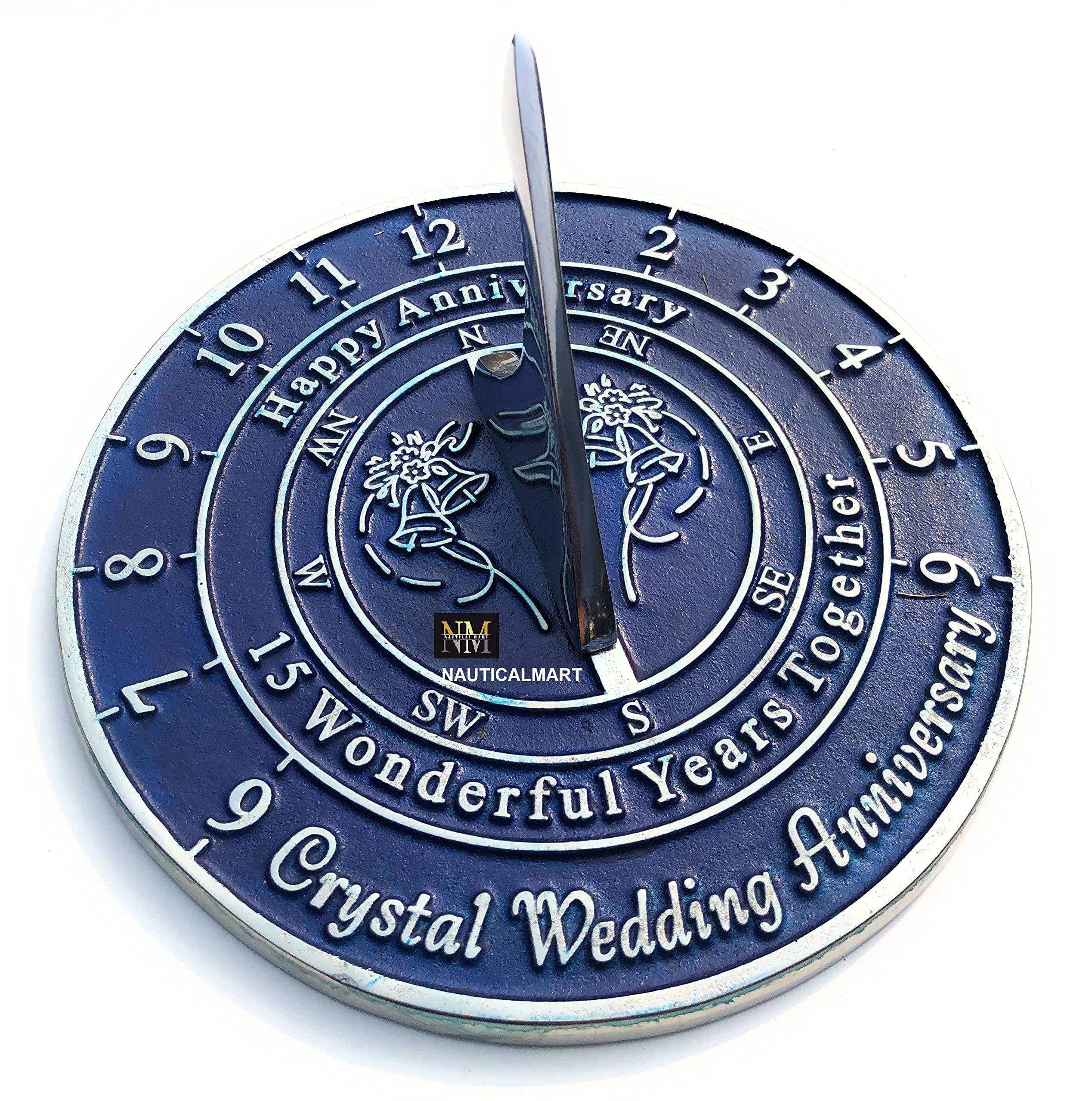 Reloj de sol de cristal NauticalMart con acabados artesanales de lujo