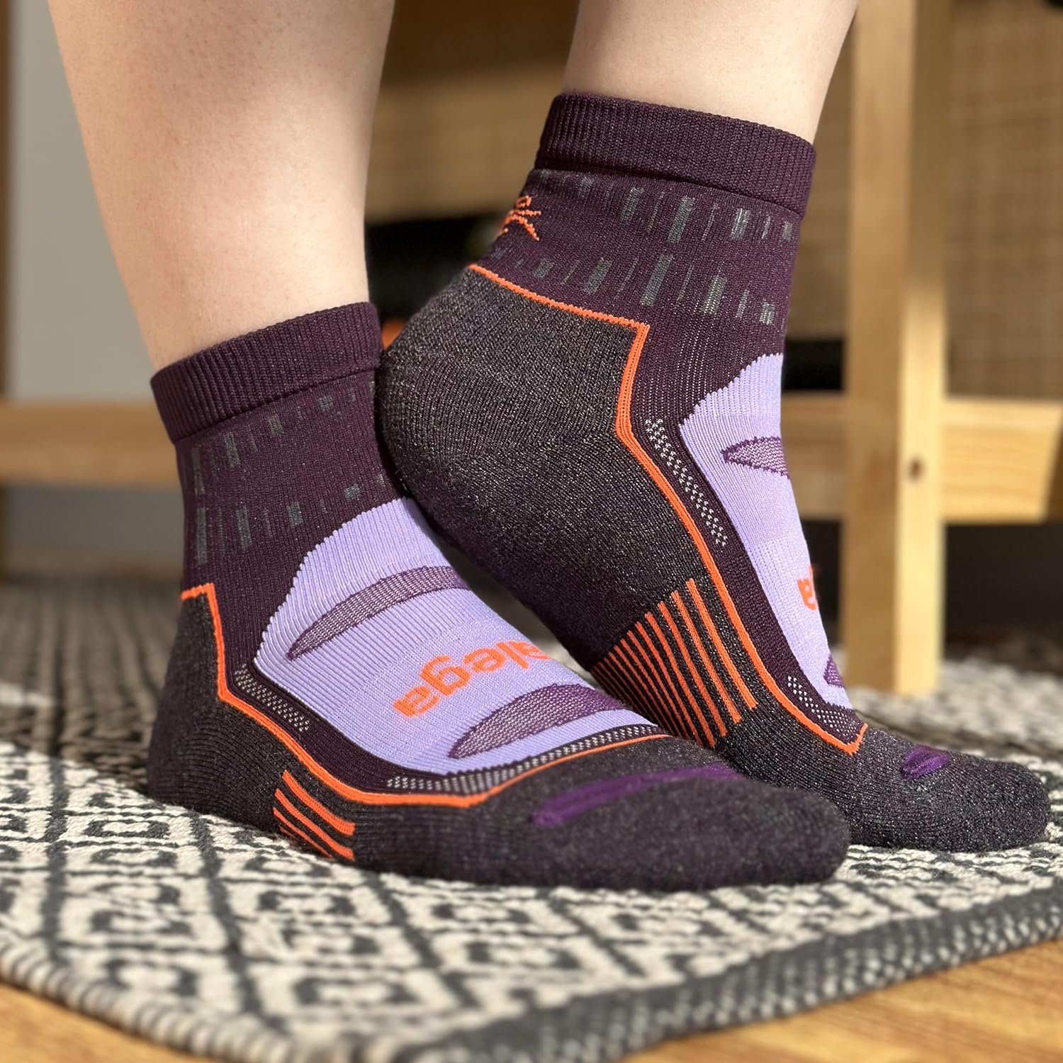 Balega Unisex Quarter Sock, Midnight Plum, Large US - Image 2