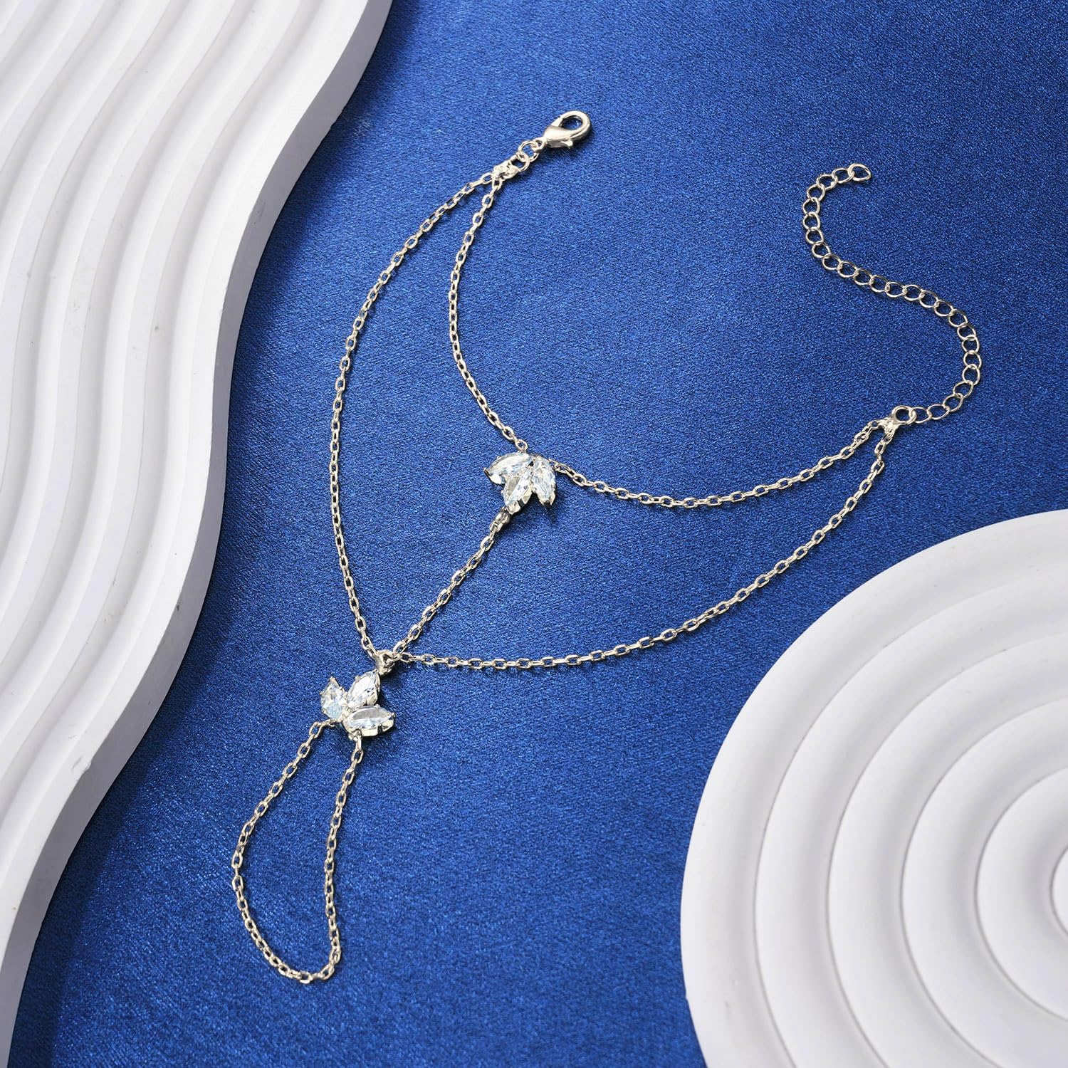 Suyi Gold/Silver Hand Chain Bracelet Ring Bracelet Rhinestone Finger Ring Bracelets - Image 6