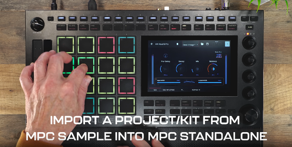 Amazon.com: Akai Professional MPC Studio MIDI Controller Beat