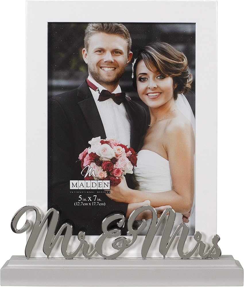 Malden International Designs 5x7 Mr & Mrs Wedding Picture Frame White MDF Wood Frame Routed Gray MDF Wood Base Silver Finish Metal Word Attachment