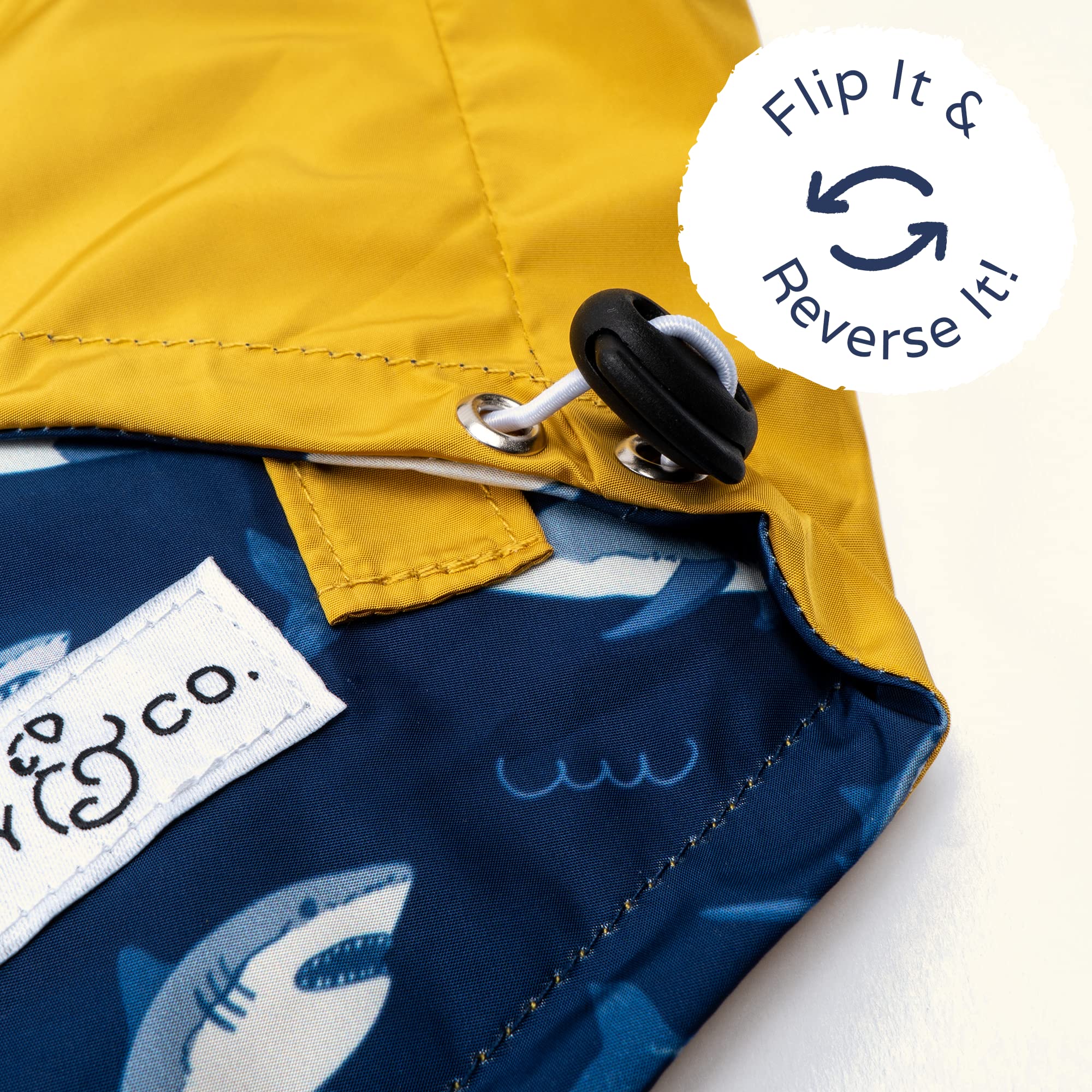 Lucy & Co. Wendbarer Regenmantel für Hunde (Haustiere),Hunde-Regenmantel,Hunde-Regenmäntel für kleine Hunde, Hunde-Regenmäntel für mittlere Hunde,Wasserdichte Hundekleidung (2XL, Shark Attack)