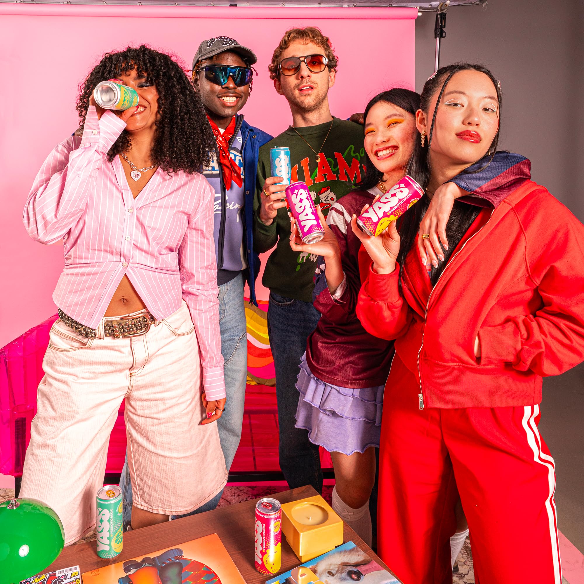 YASS Soda Prébiotique -Saveur CITRUS TWISTER - Le Soda Sain & Stylé qui Prend Soin de Ton Ventre 6.6g de Fibres et -60% de sucre-12 canettes de 33cl