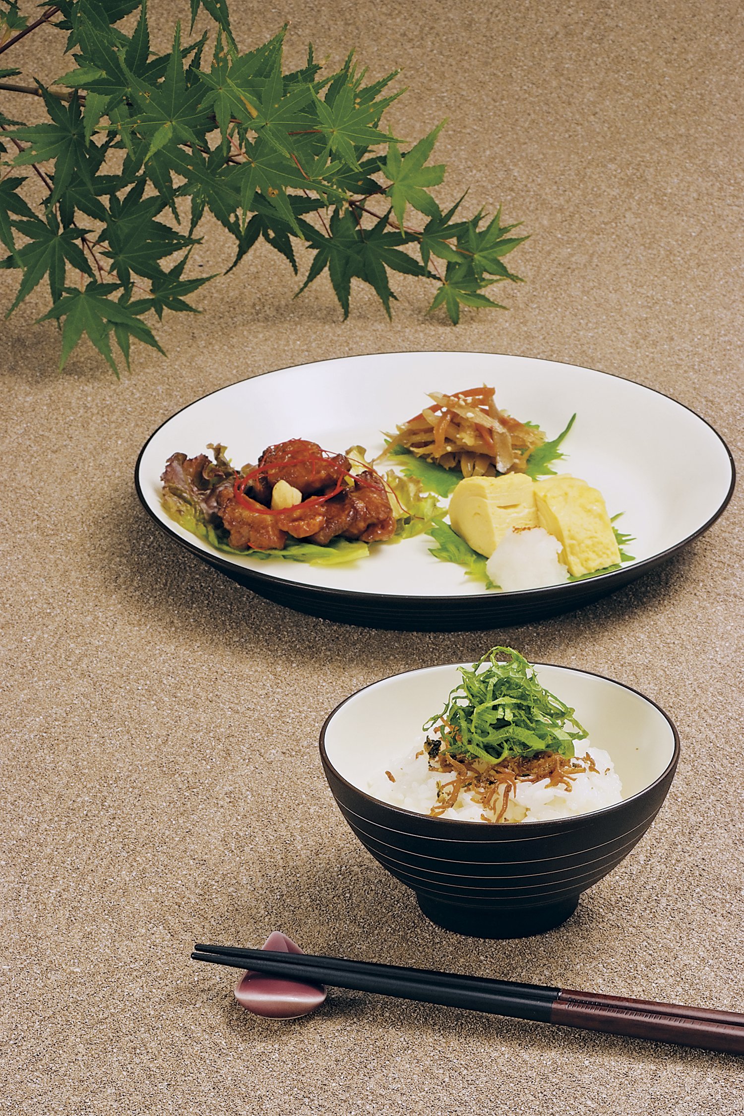 Amazon.com: 宮本産業 Spiral Rice Ball BK : Home & Kitchen