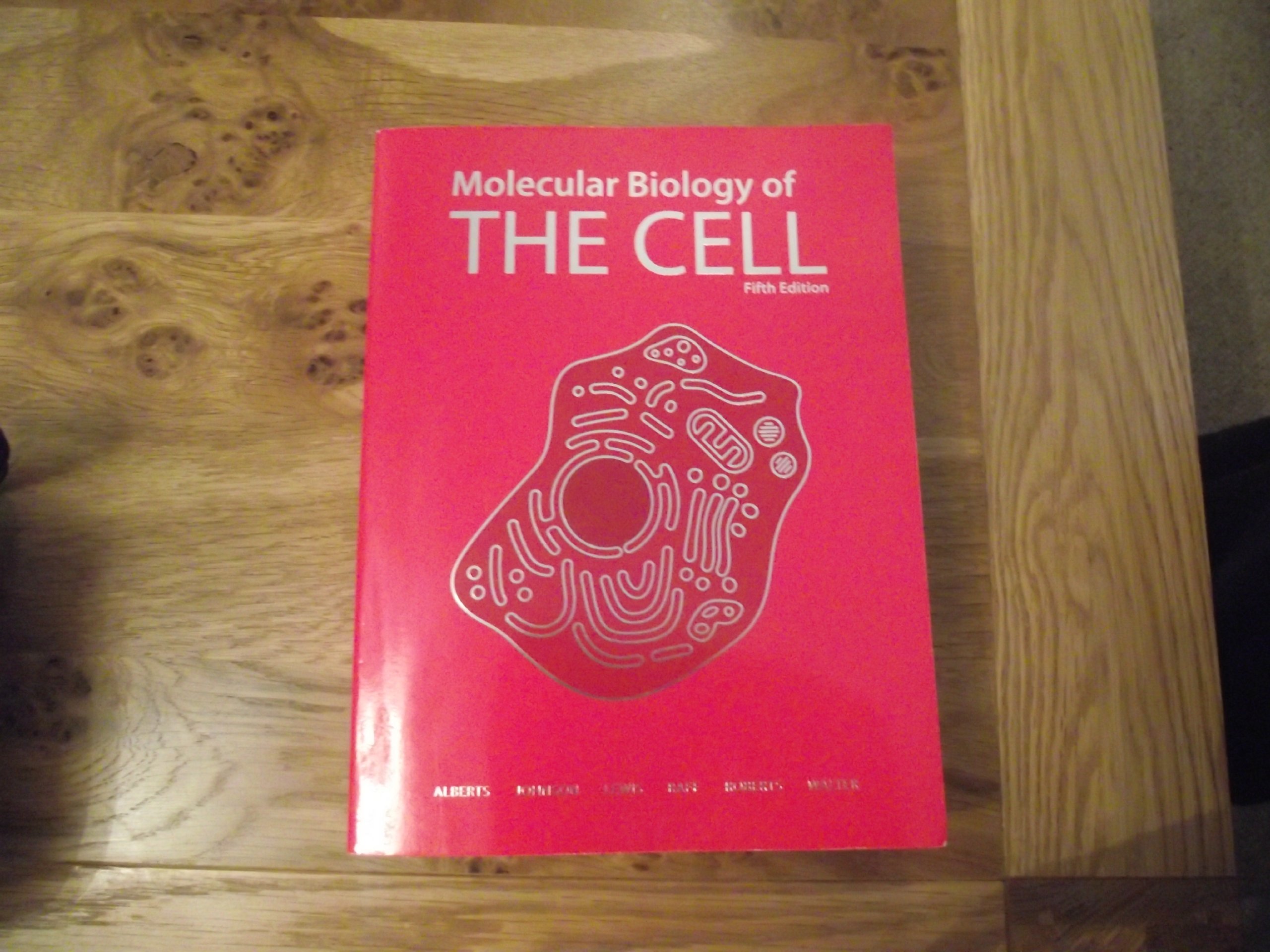 Molecular Biology of the Cell 5E Paperback – 2 Jan. 2008