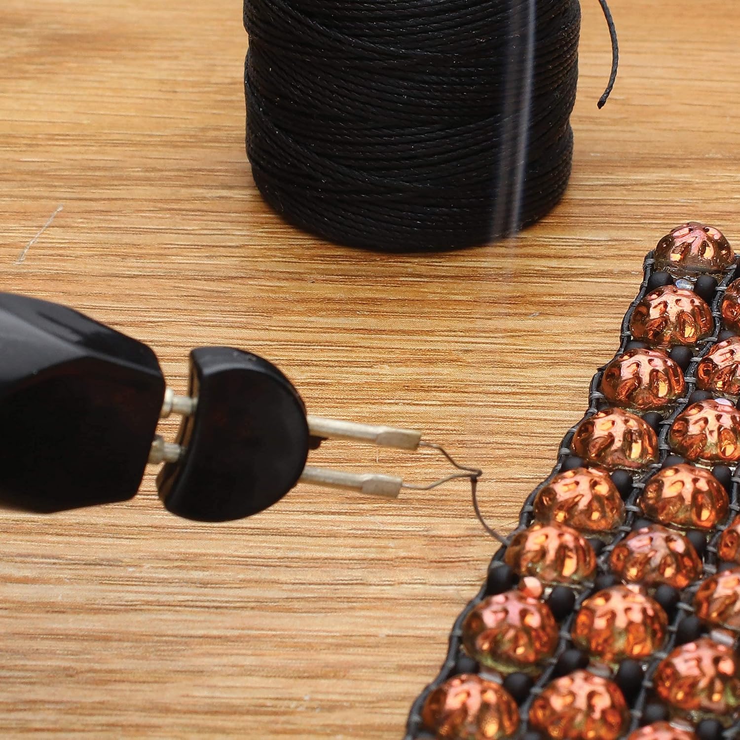 The Beadsmith Thread Zap - 5.25” Thread Burner - Plus 2 Pack Replacement Tips Included - Trim, Burn and Melt Thread with one Touch, Ideal for Finishing Bead Weaving and stringing Projects