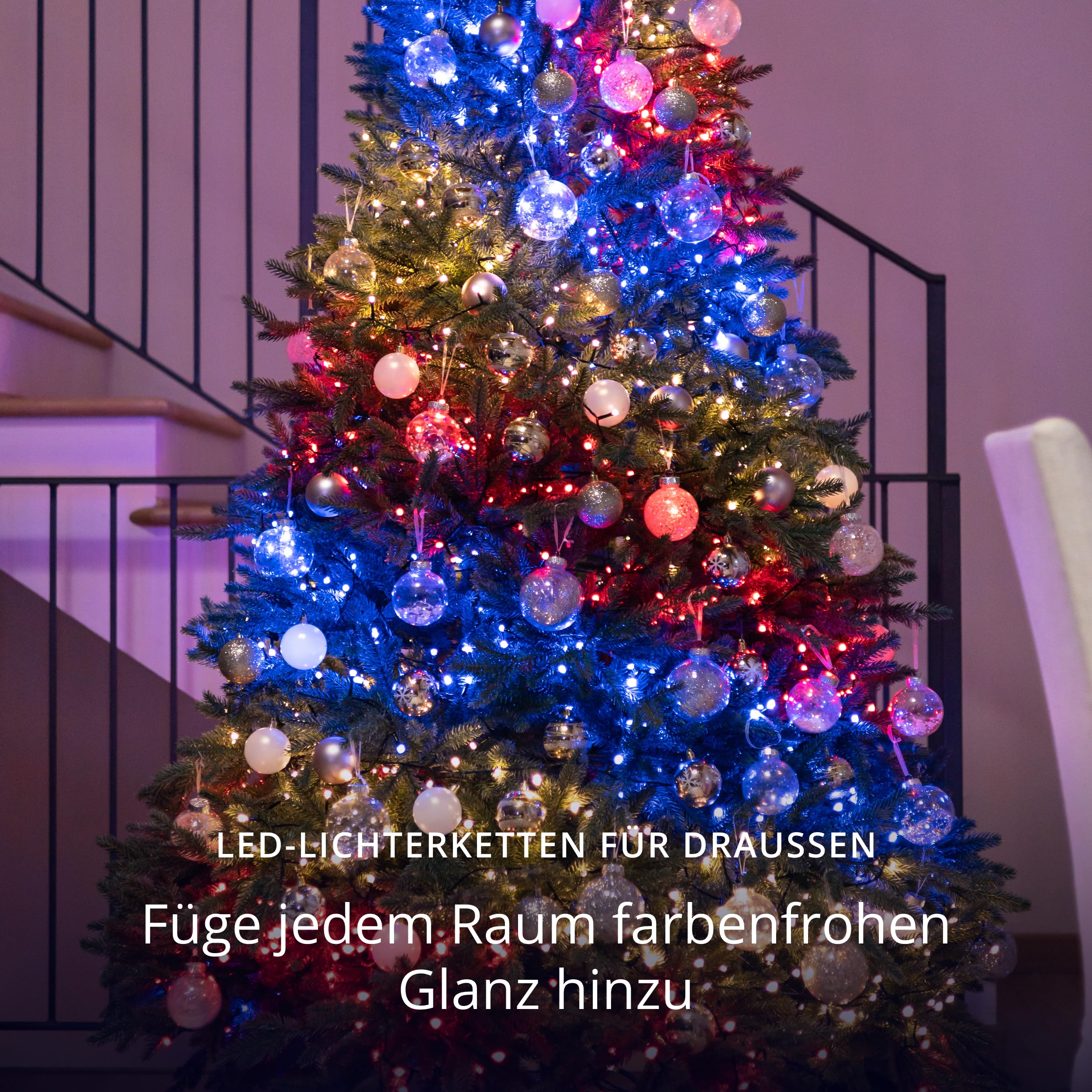 Twinkly Strings 400 LED RGB+ Weiß, LED-Lichterkette, Smarte LEDs für den Innen- und Außenbereich, Kompatibel mit Alexa und Google Home, IP44, App-Steuerung, Schwarzes Kabel, 32m